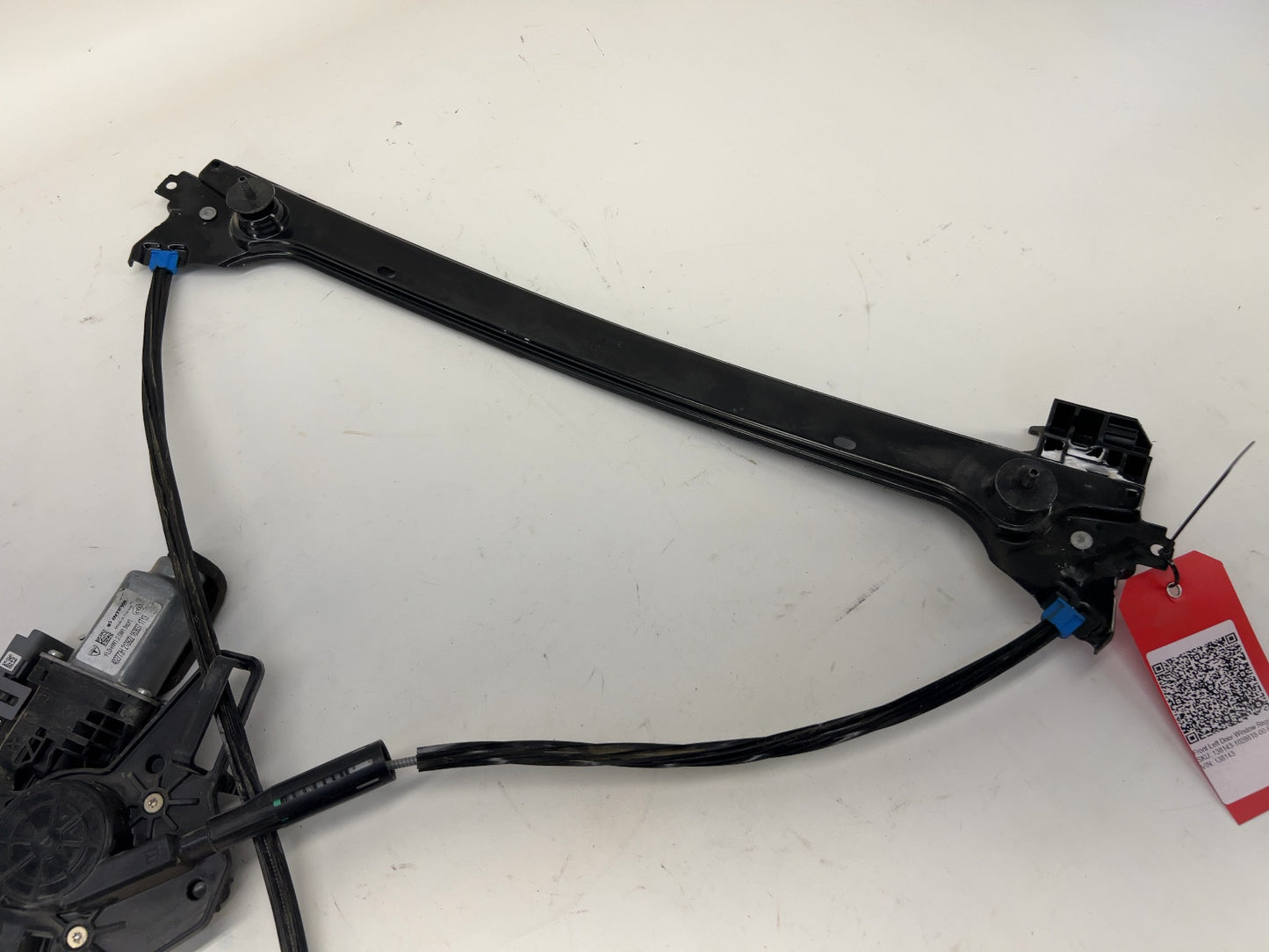 2018 Tesla Model X Front Left Door Window Regulator 1028818-00-F