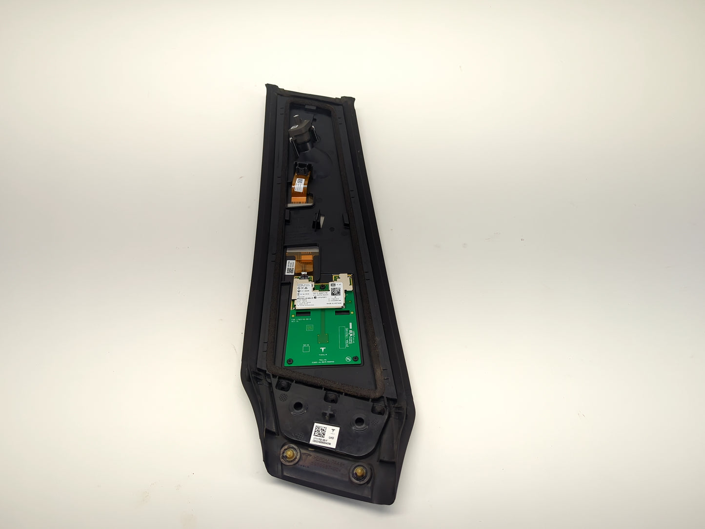 2024 Tesla Model 3 B Pillar Glass w Camera Left 1711762-00-F