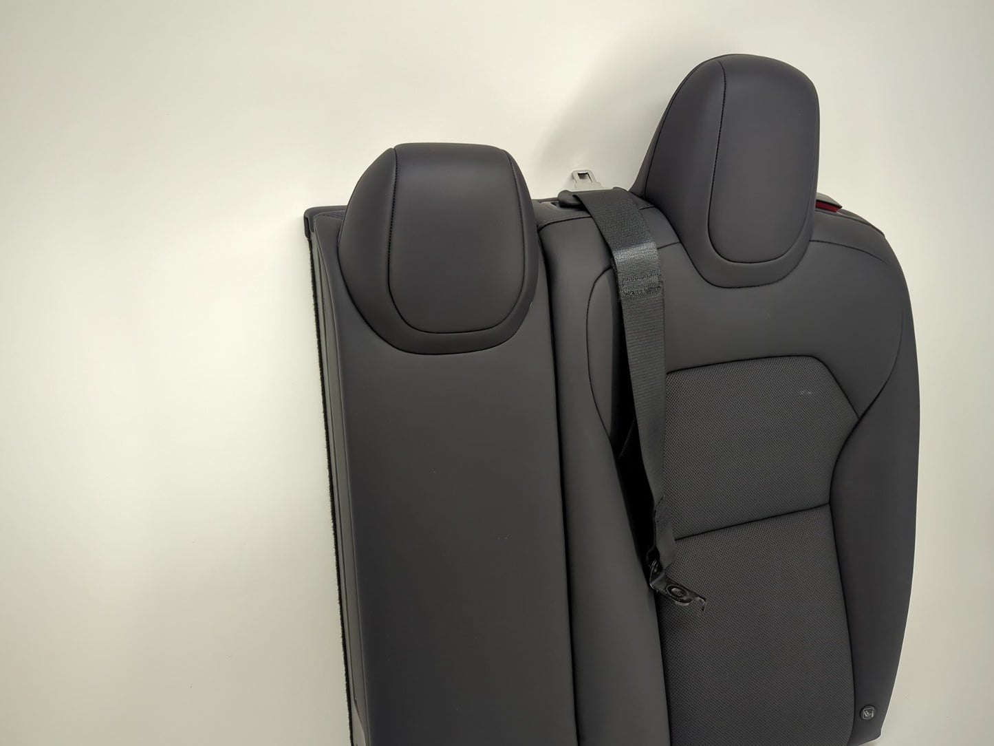 2024-2025 Tesla Model 3 Highland Second Row Seatback Left Black 7754328-01-A