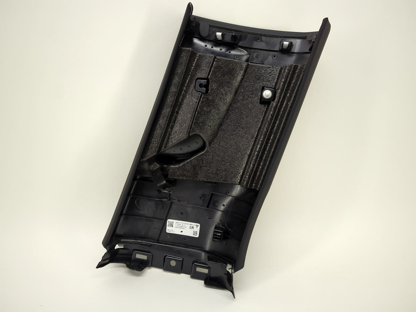 2024-2025 Tesla Model 3 Highland B Pillar Lower Right 1733773-20-D