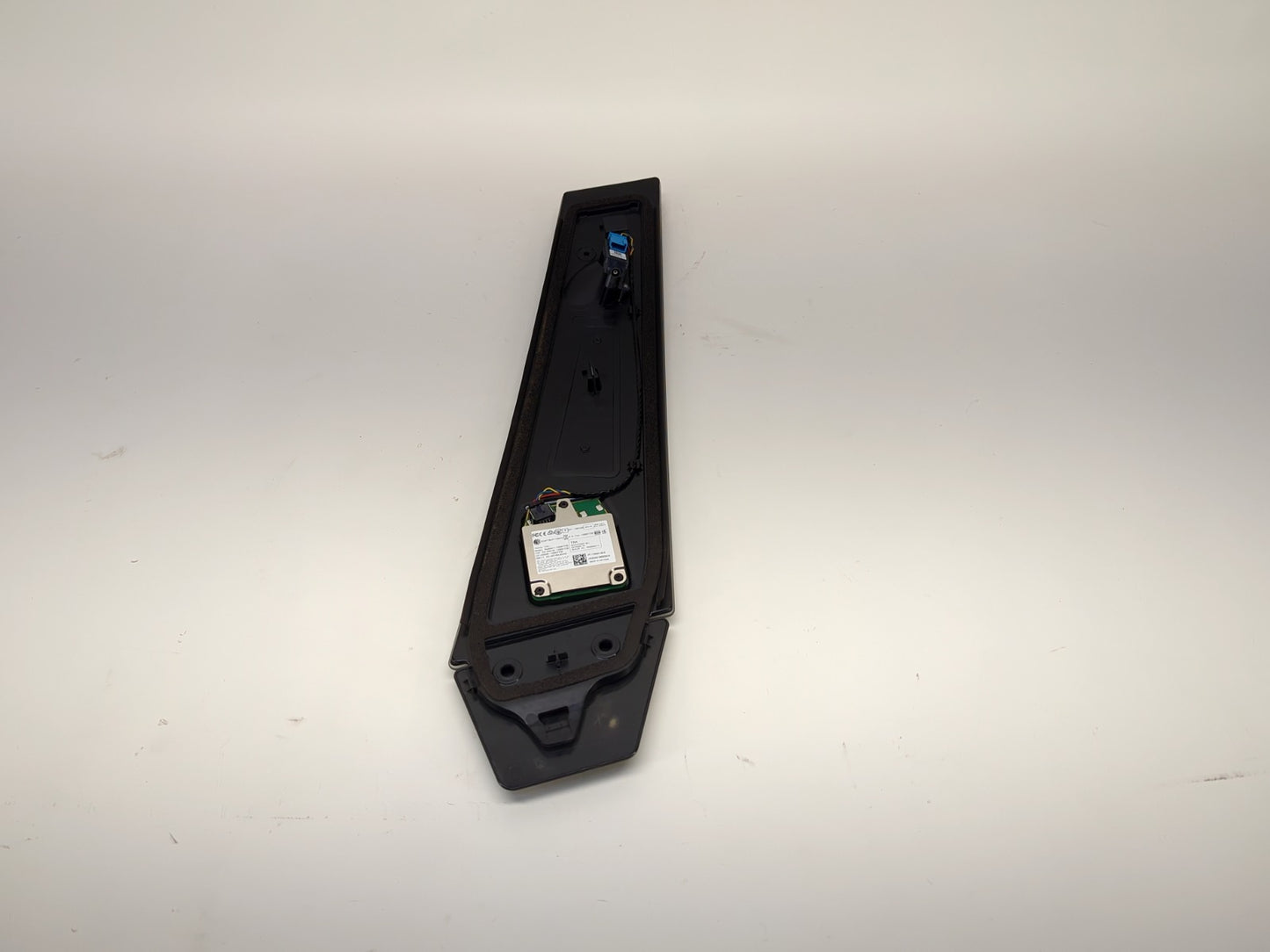 2022-2023 Tesla Model 3 B Pillar Glass w Camera Right 1109255-00-J