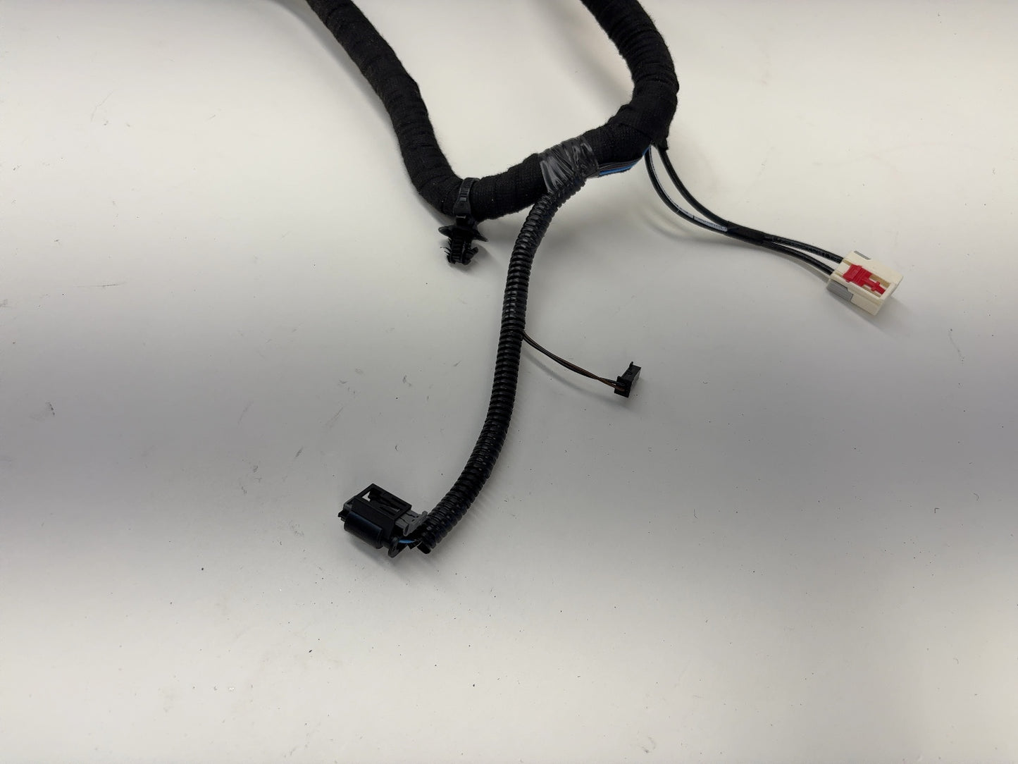 2025 Tesla Model Y Liftgate Harness 1616689-00-B
