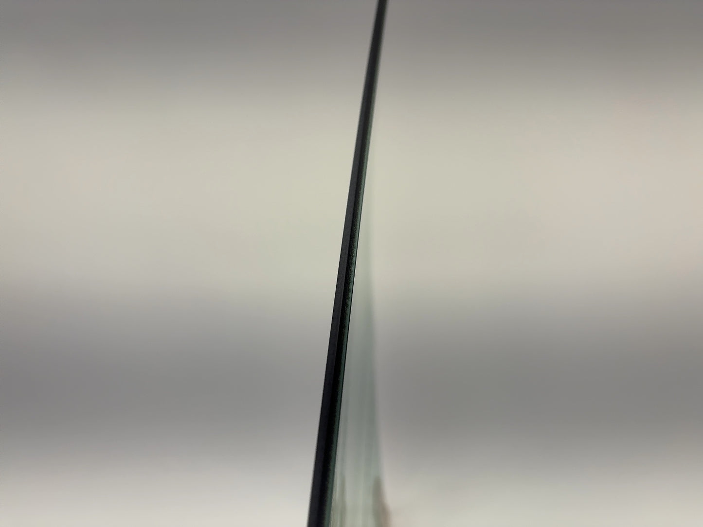 2024-2025 Tesla Model 3 Highland Front Right Door Glass Laminated 1773076-00-D