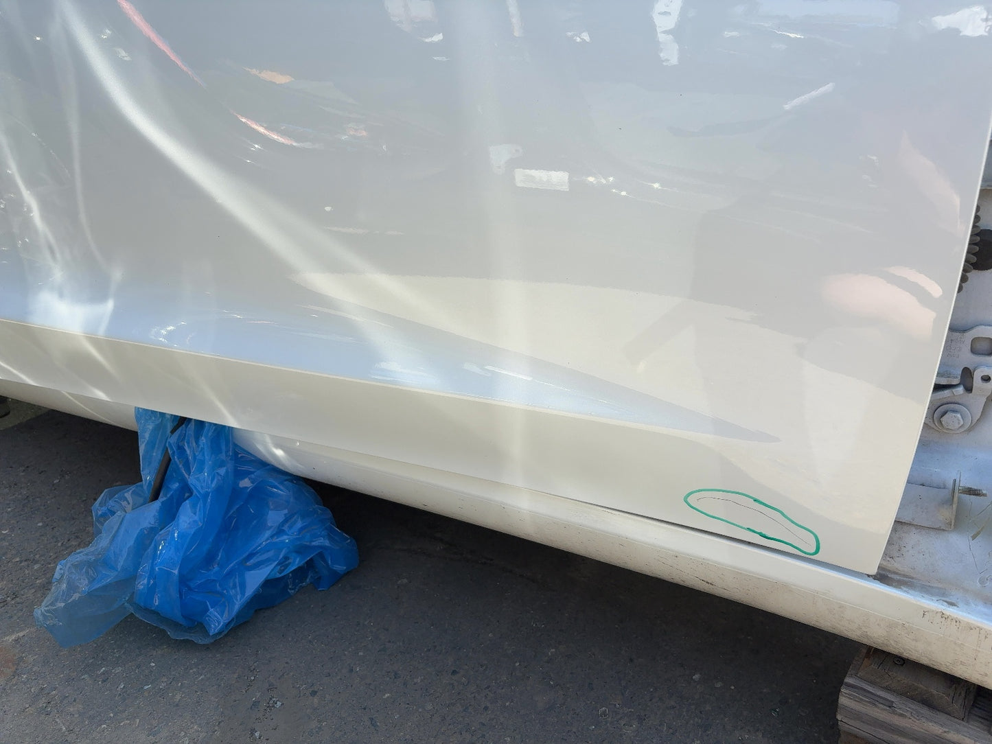 2018-2023 Tesla Model 3 Front Right Door Shell 1081420-E0-C