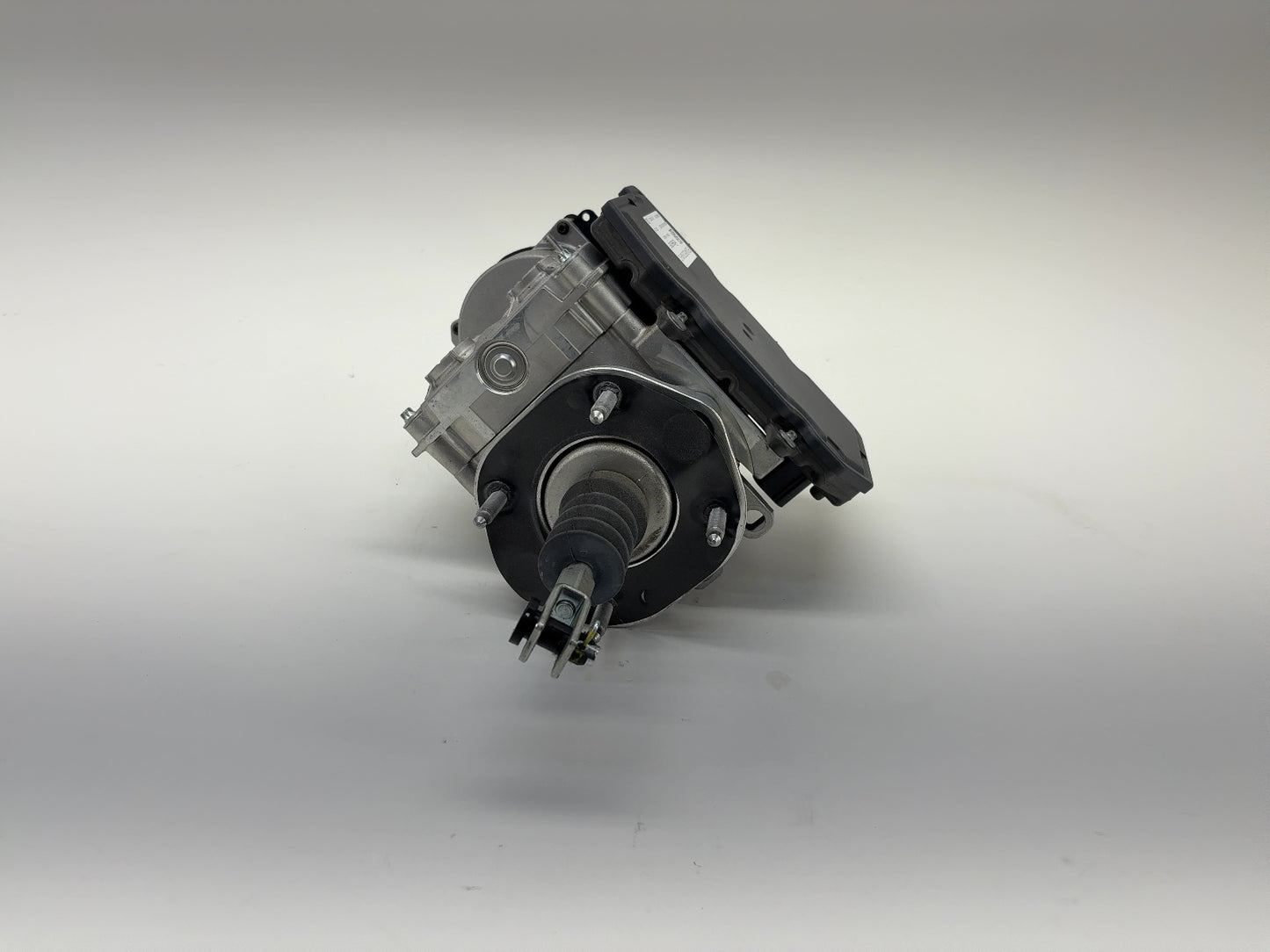 2018 Tesla Model X Brake Booster Assembly 1045523-00-C