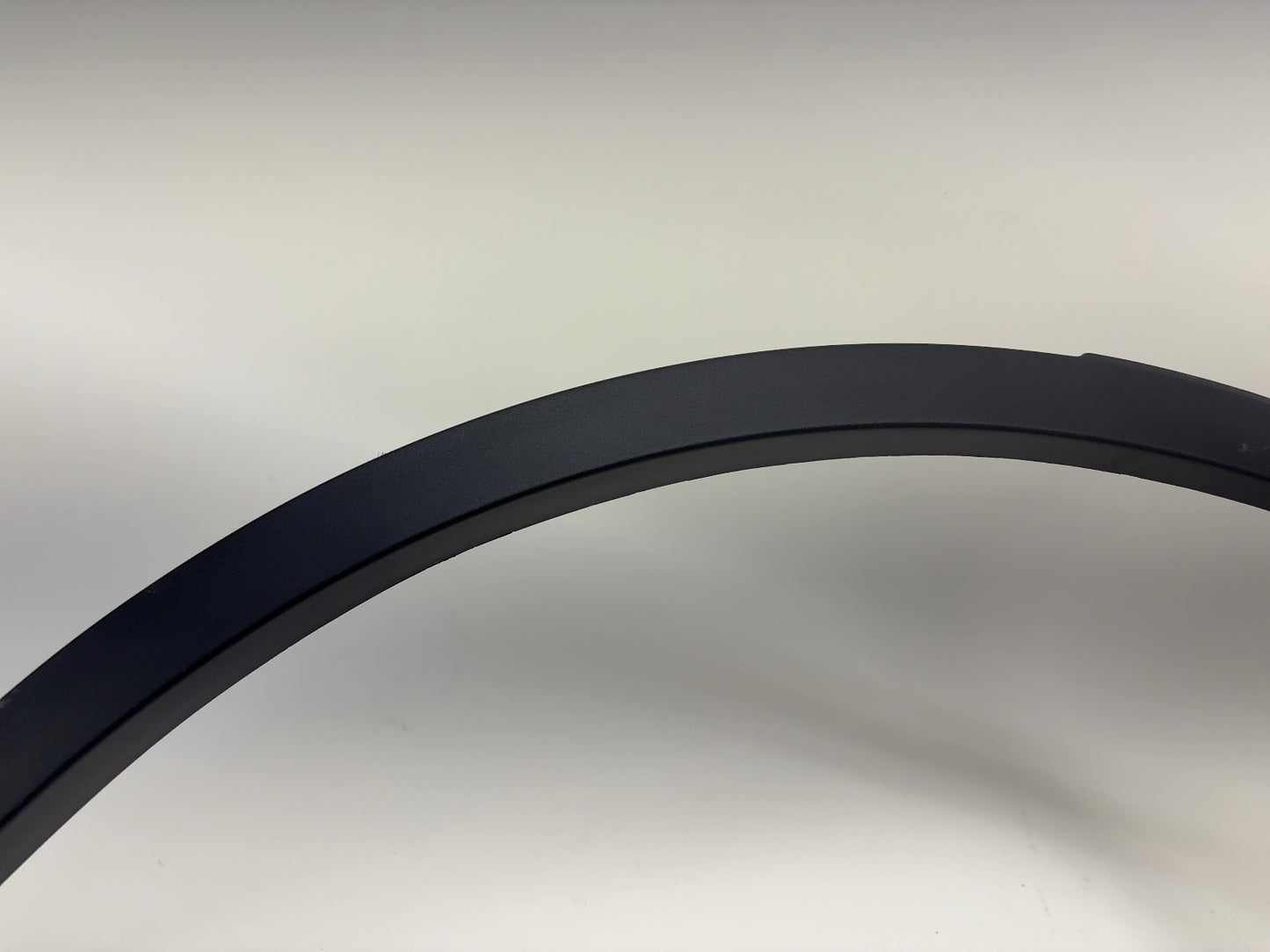 2025 Tesla Model Y Rear Fender Garnish Left 1494187-98-C