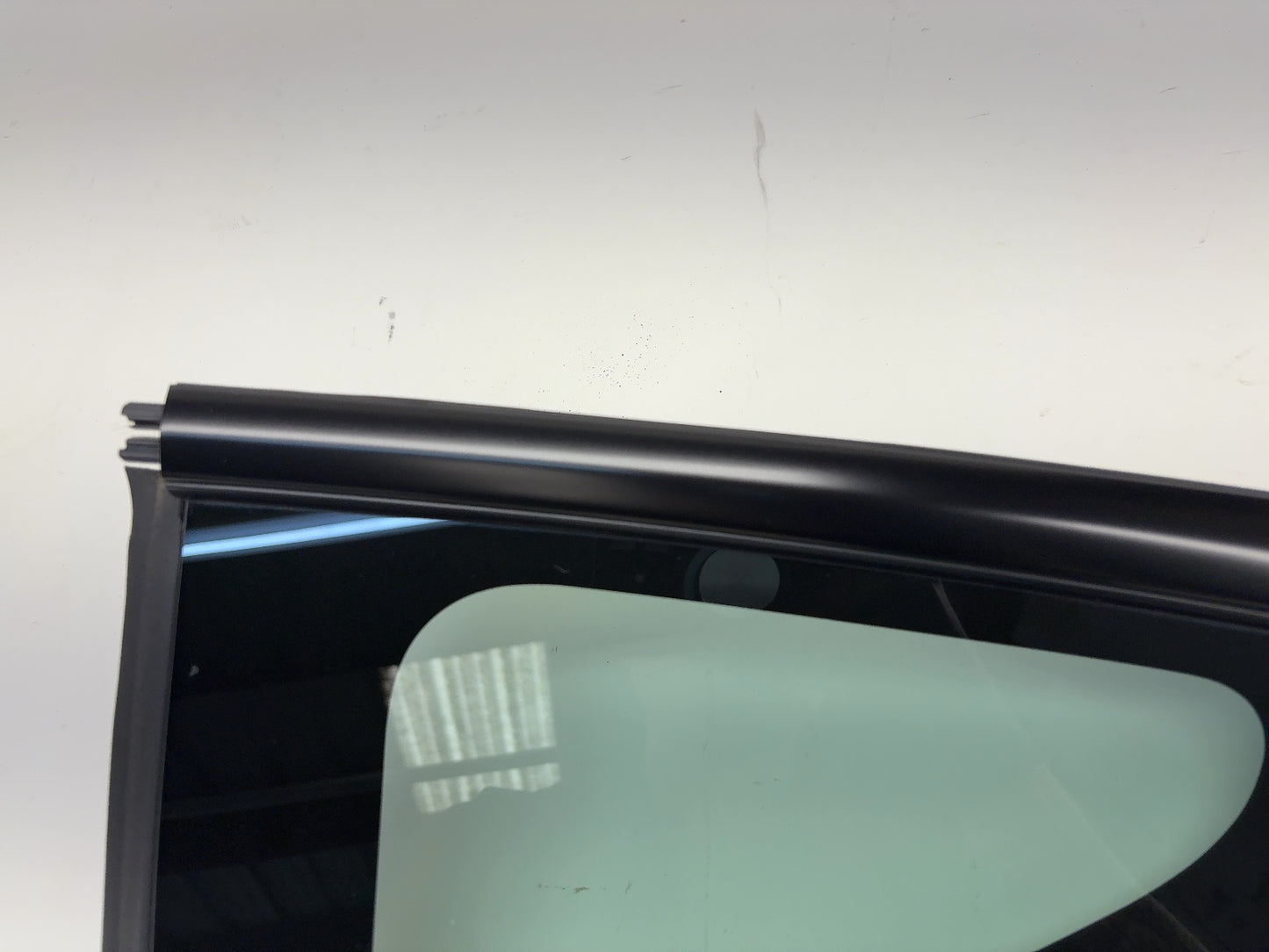 2025 Tesla Model 3 Highland Rear Quarter Glass Left Black 1915483-21-C