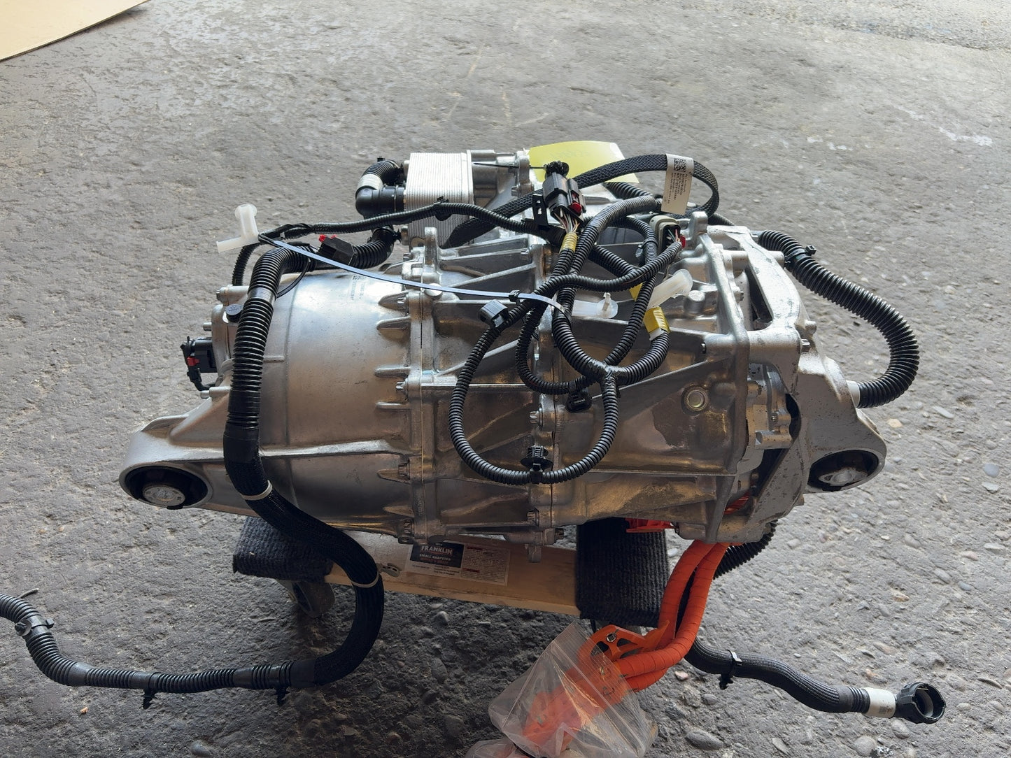 2022 Tesla Model Y Rear Drive Unit Base 1120990-00-J