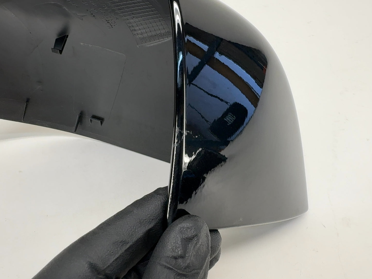 2018-2021 Tesla Model 3 Exterior Mirror Skull Cap Left 1092290-00-D