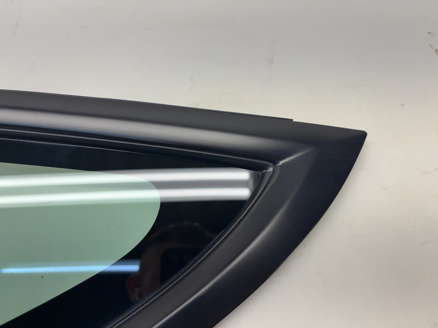2021-2023 Tesla Model 3 Left Quarter Glass 1514978-01-C