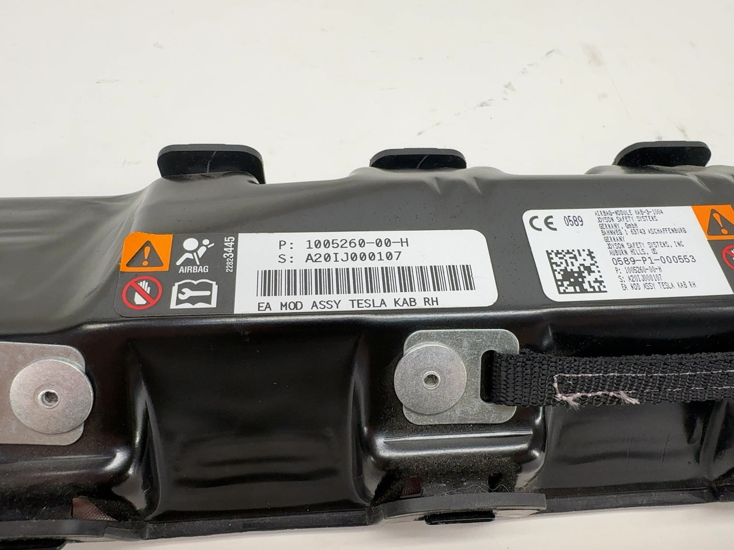 2018-2020 Tesla Model S Front Passenger Knee Airbag 1005260-00-H