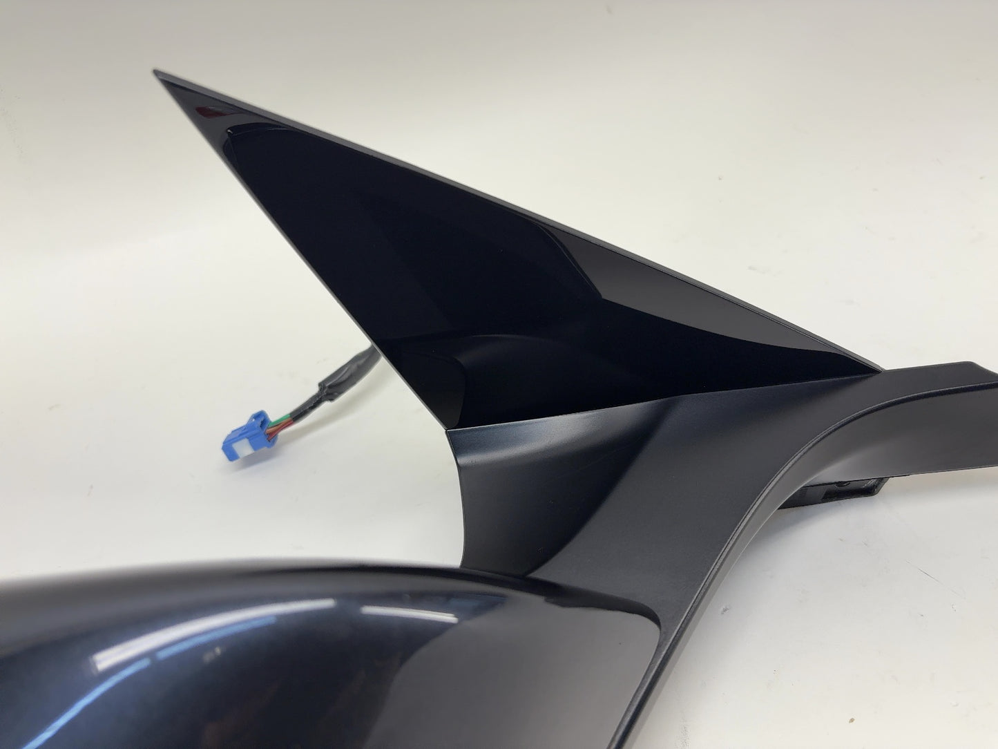 2024 Tesla Model 3 Highland Front Right Door Mirror Assembly 1592032-00-G