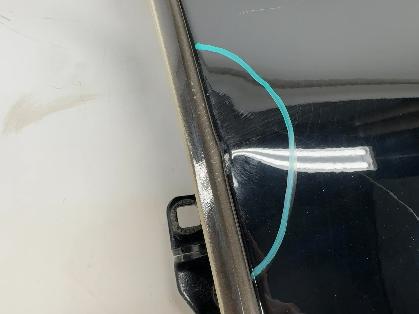 2019 Tesla Model S Front Left Door Shell 6006662-00-H