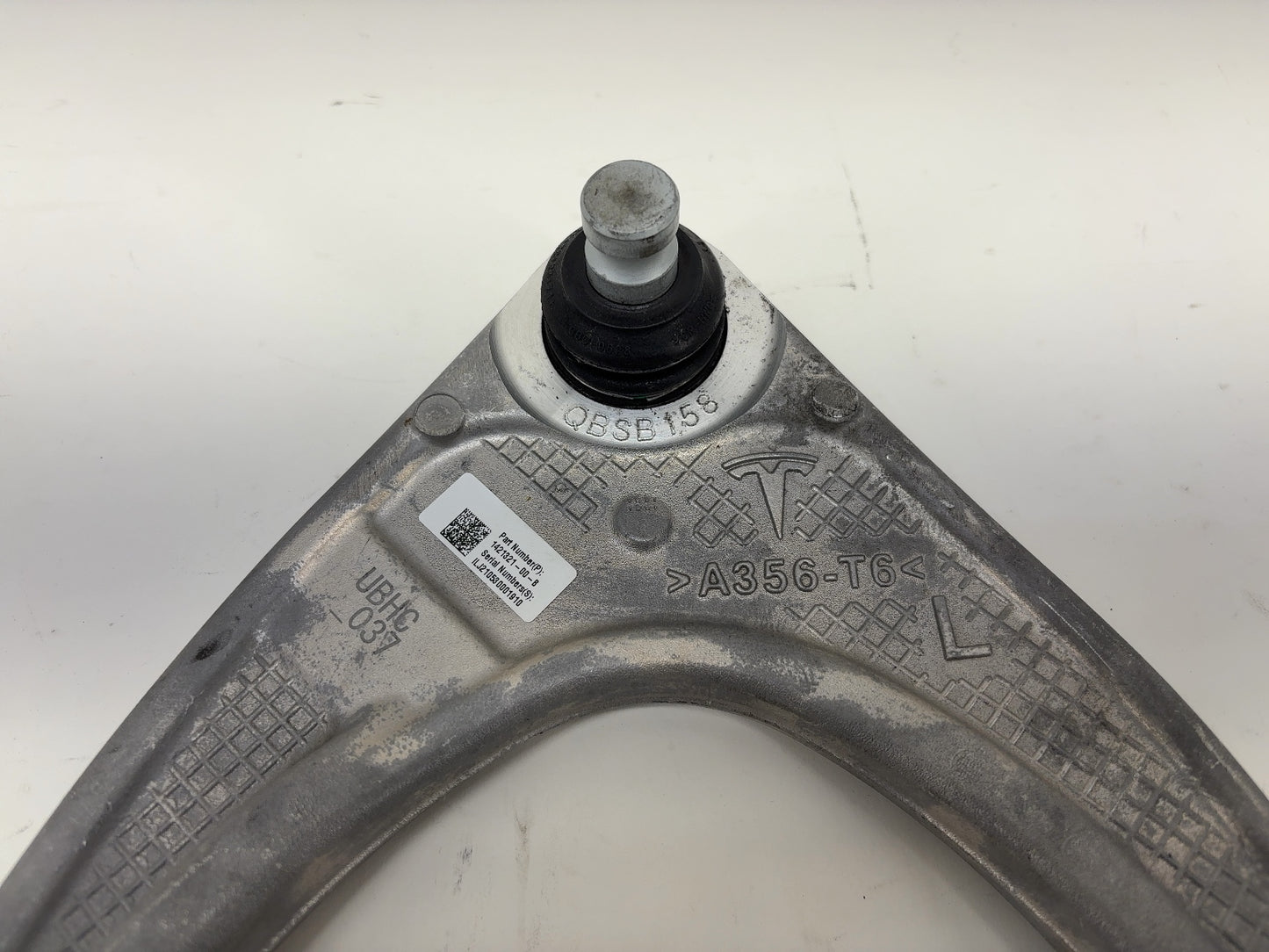 2021 Tesla Model S Front Upper Control Arm Left 1421321-00-B