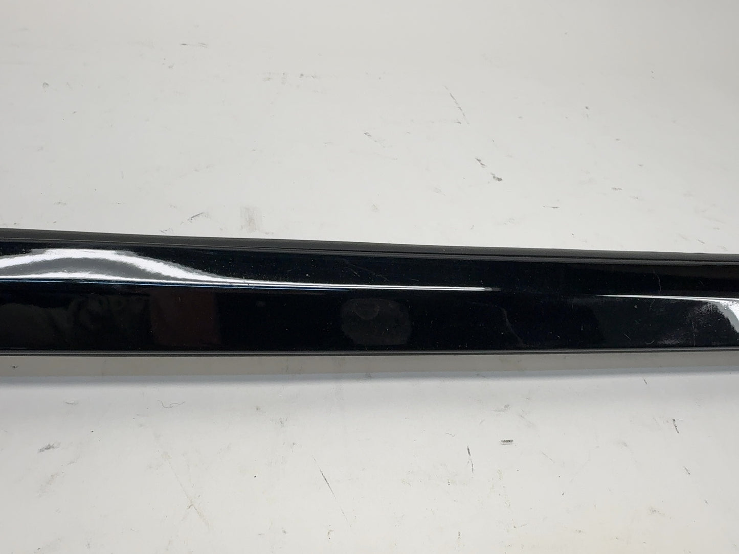 2021 Tesla Model X Rear Right Falcon Door Belt Molding Black 1098686-01-F