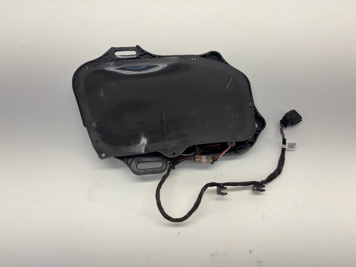 2015 Tesla Model S Rear Left Exterior Door Handle 1135722-S0-A