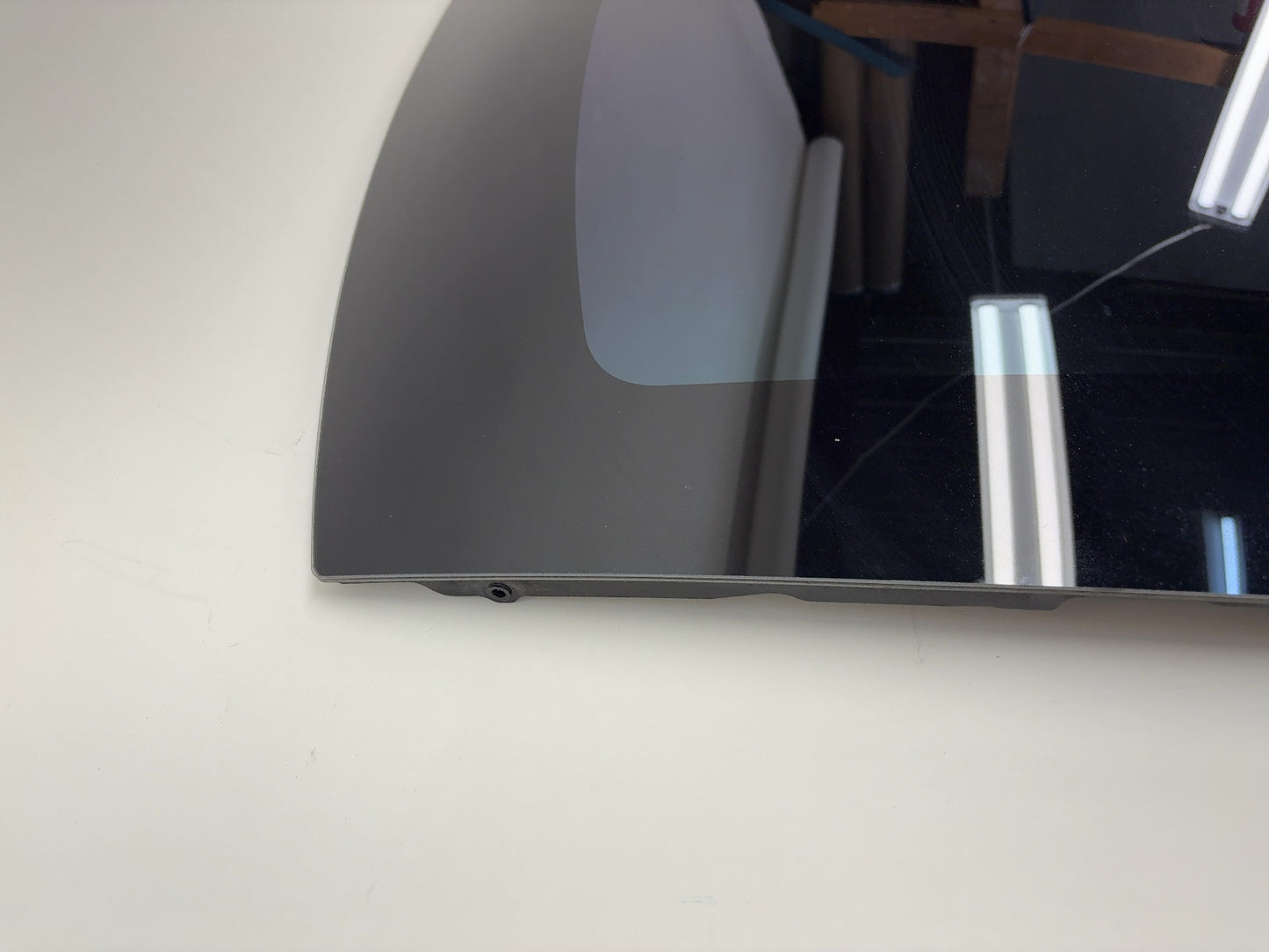 2015 Tesla Model S Glass Panel Moving Sunroof 1043257-00-A