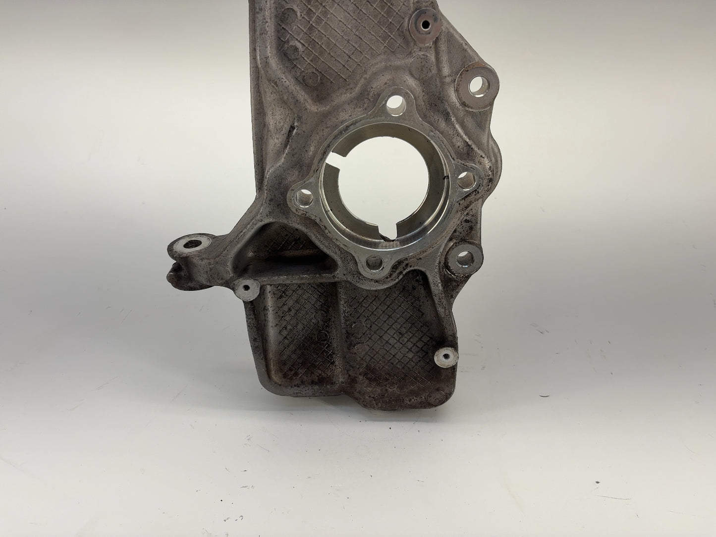 2015-2021 Tesla Model S Front Left Knuckle 1030605-00-D