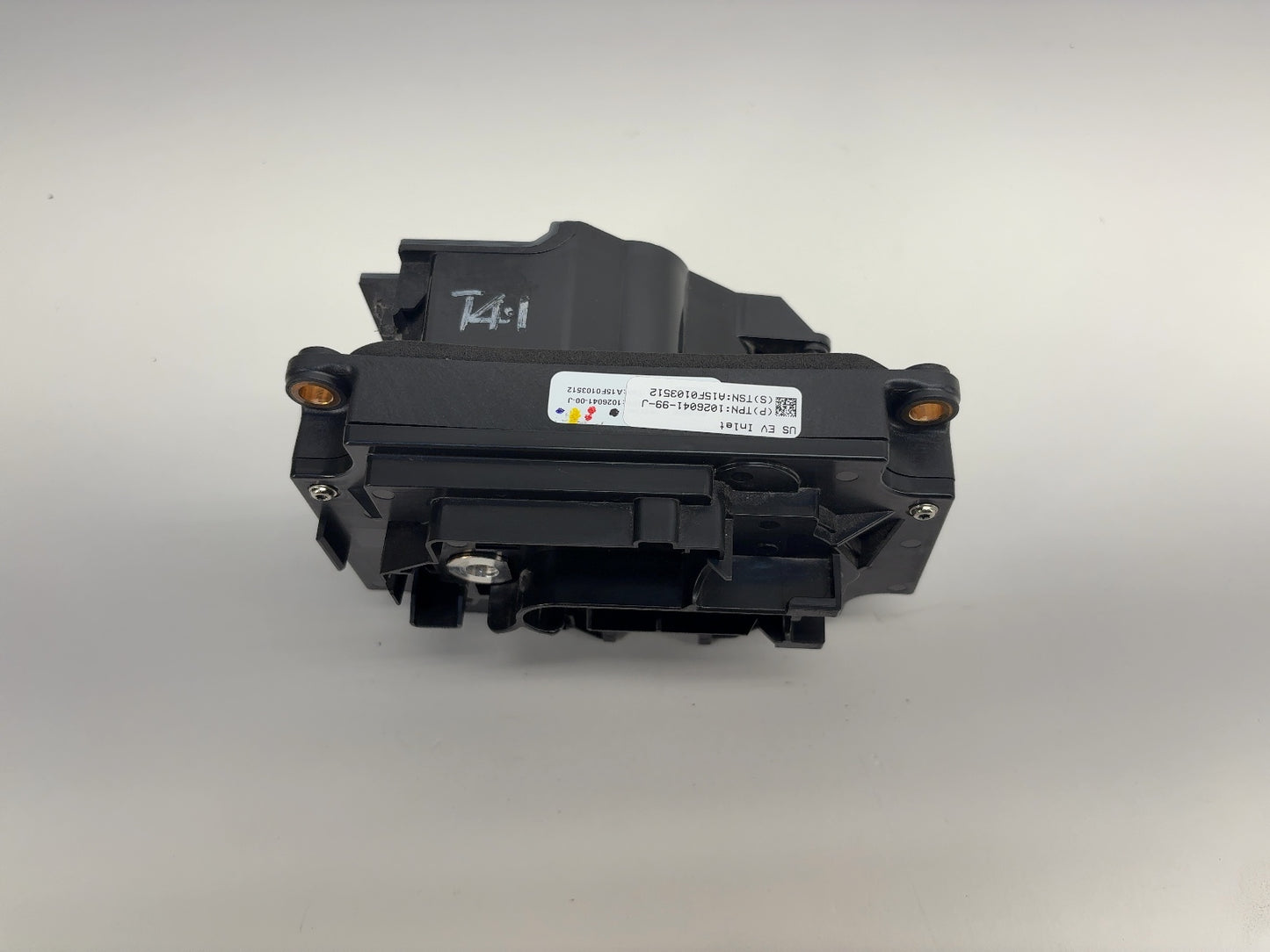 2015 Tesla Model S Charge Port 1026041-99-J