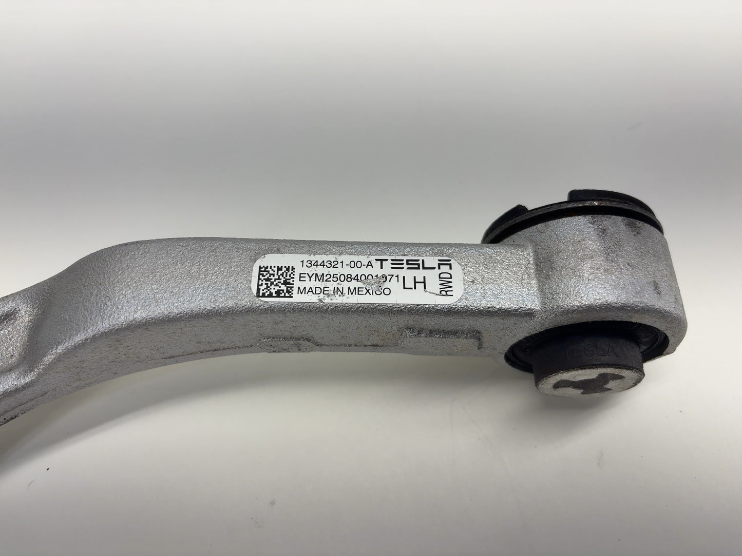2026 Tesla Model Y Juniper Front Upper Control Arm Left 1344321-00-A