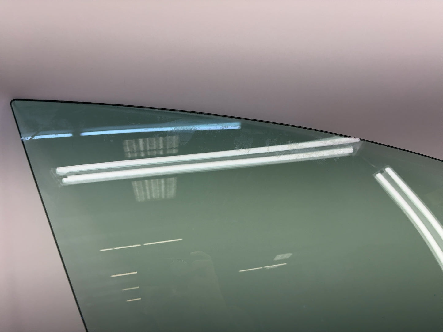 2024-2025 Tesla Model 3 Highland Front Right Door Glass Laminated 1773076-00-D