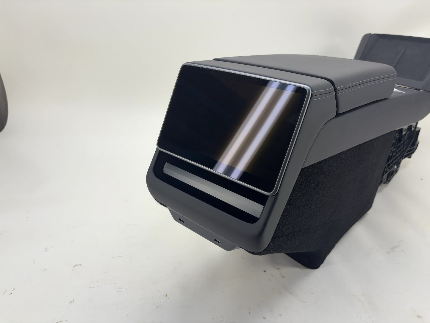 2025 Tesla Model 3 Highland Center Console 1714377-21-M