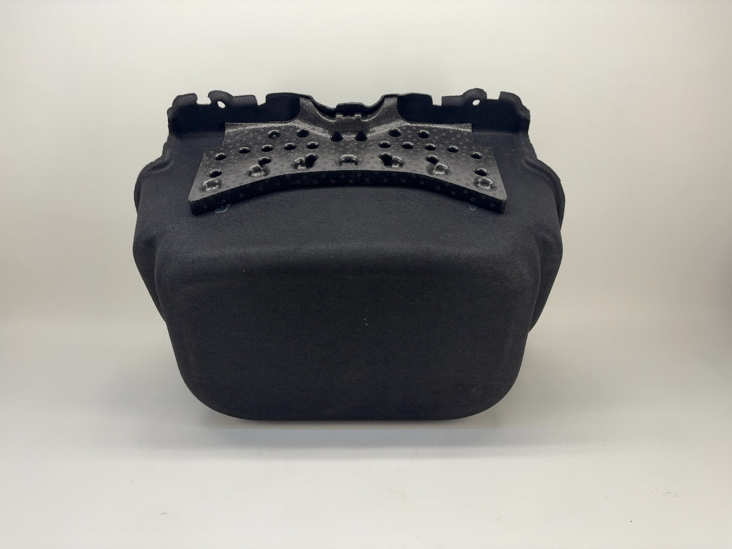 2026 Tesla Model Y Juniper Trunk Tub 1935920-70-E