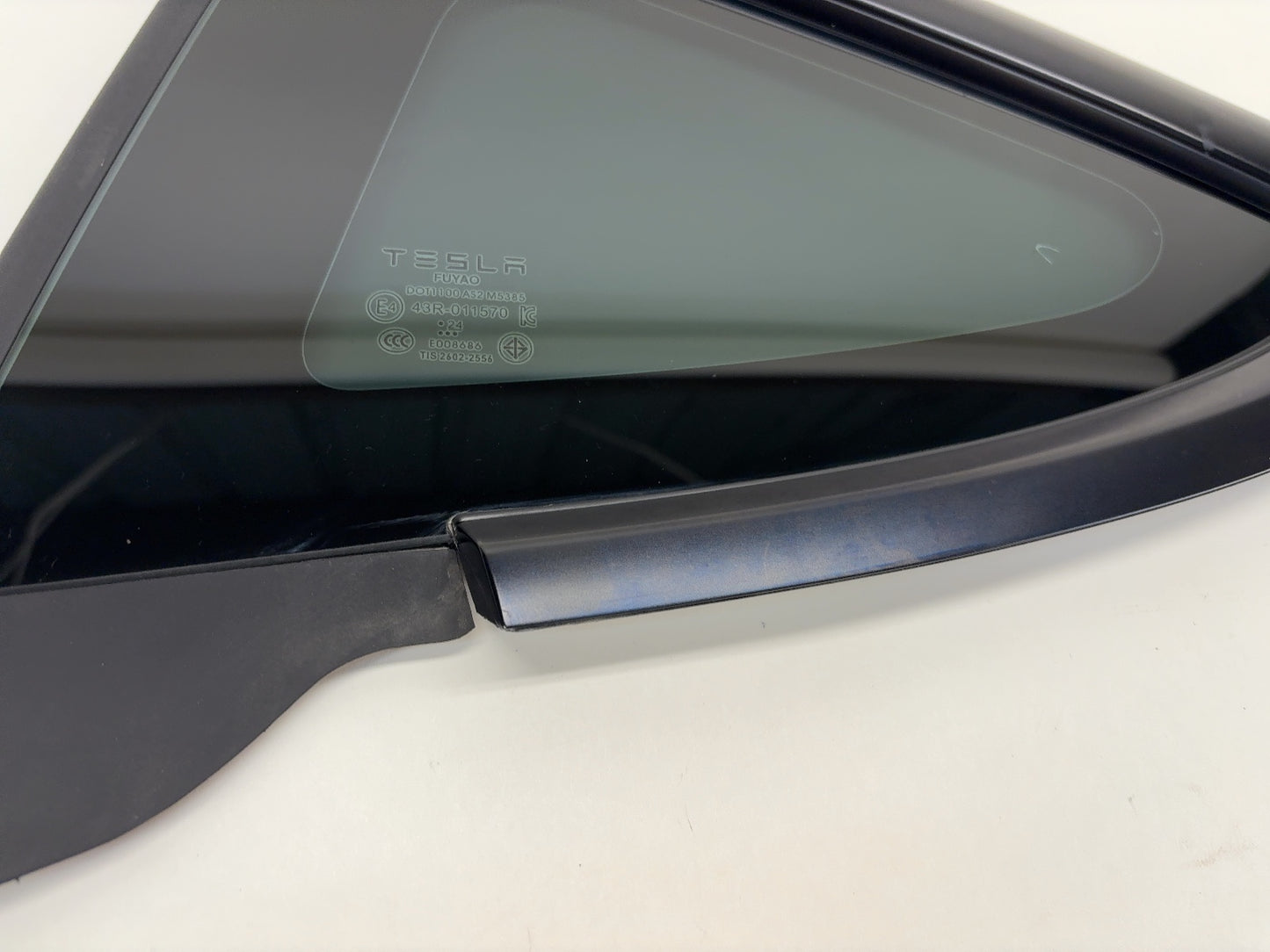 2025 Tesla Model 3 Highland Rear Quarter Glass Left Black 1915483-21-C
