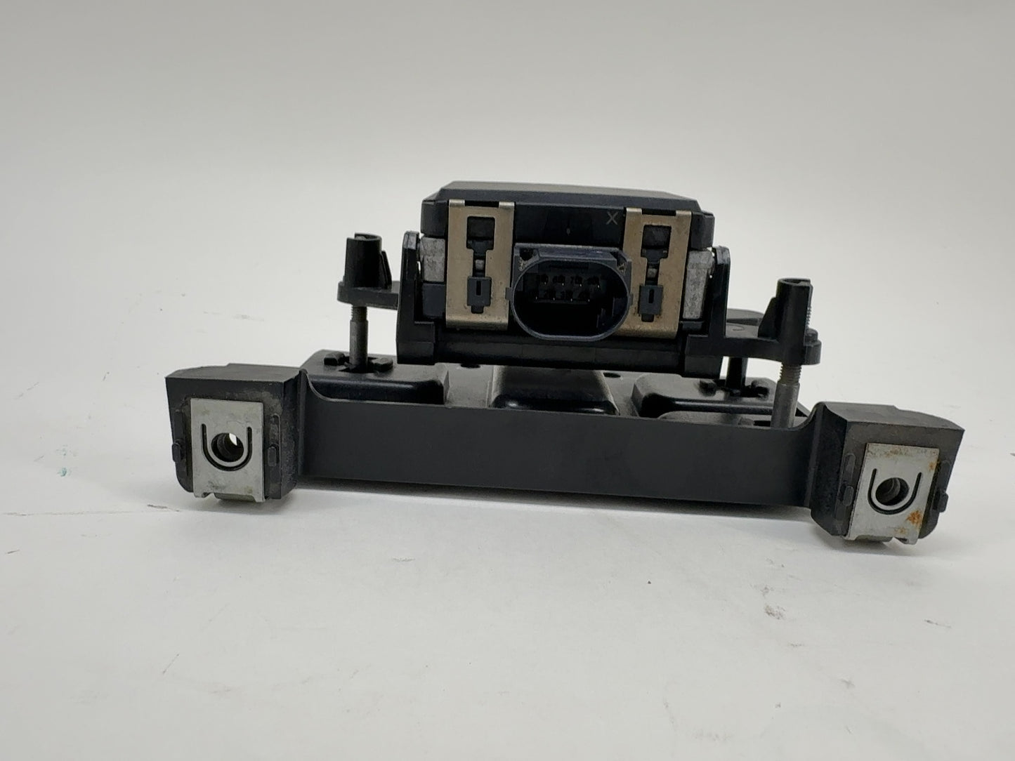 2015 Tesla Model S Bosch Foward Radar 1038224-00-B