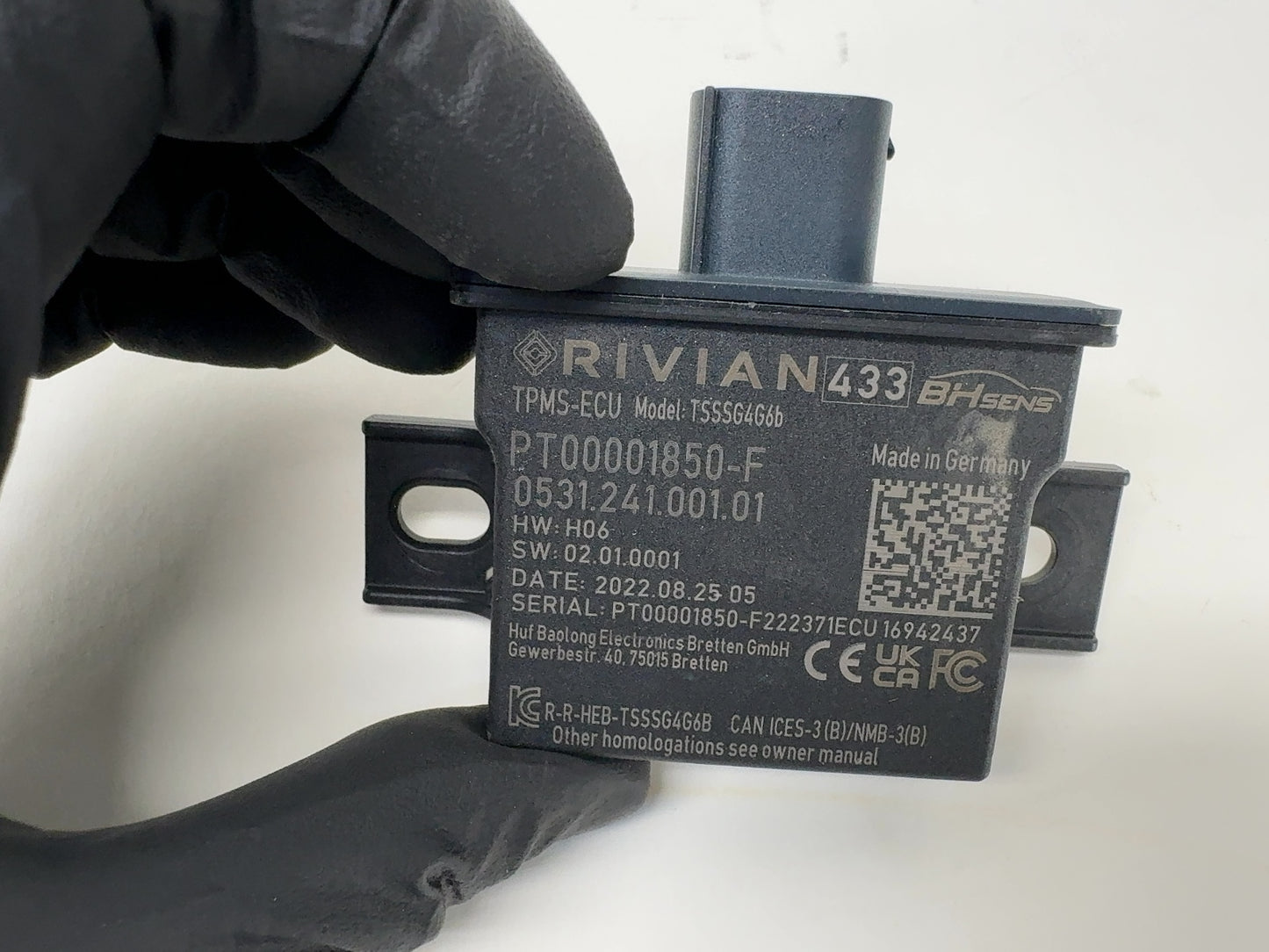 2023 Rivian R1T Tmps Control Unit PT00001850-F