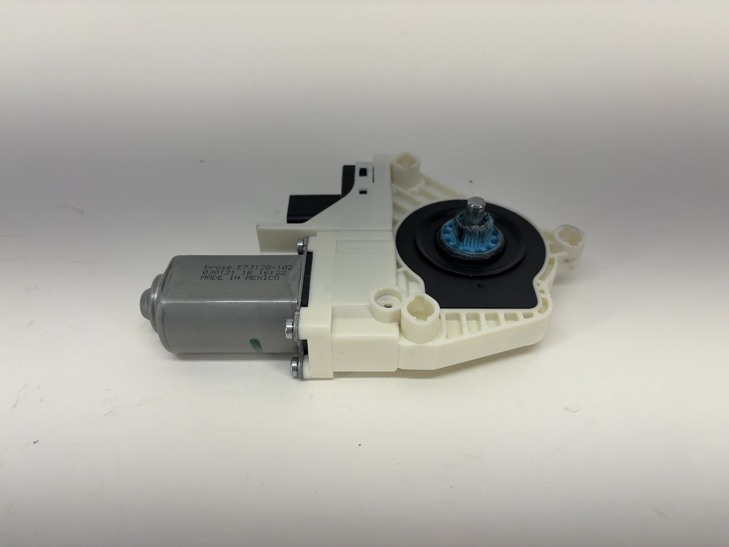 2024 Tesla Model Y Window Regulator Motor Only 1526797-00-E
