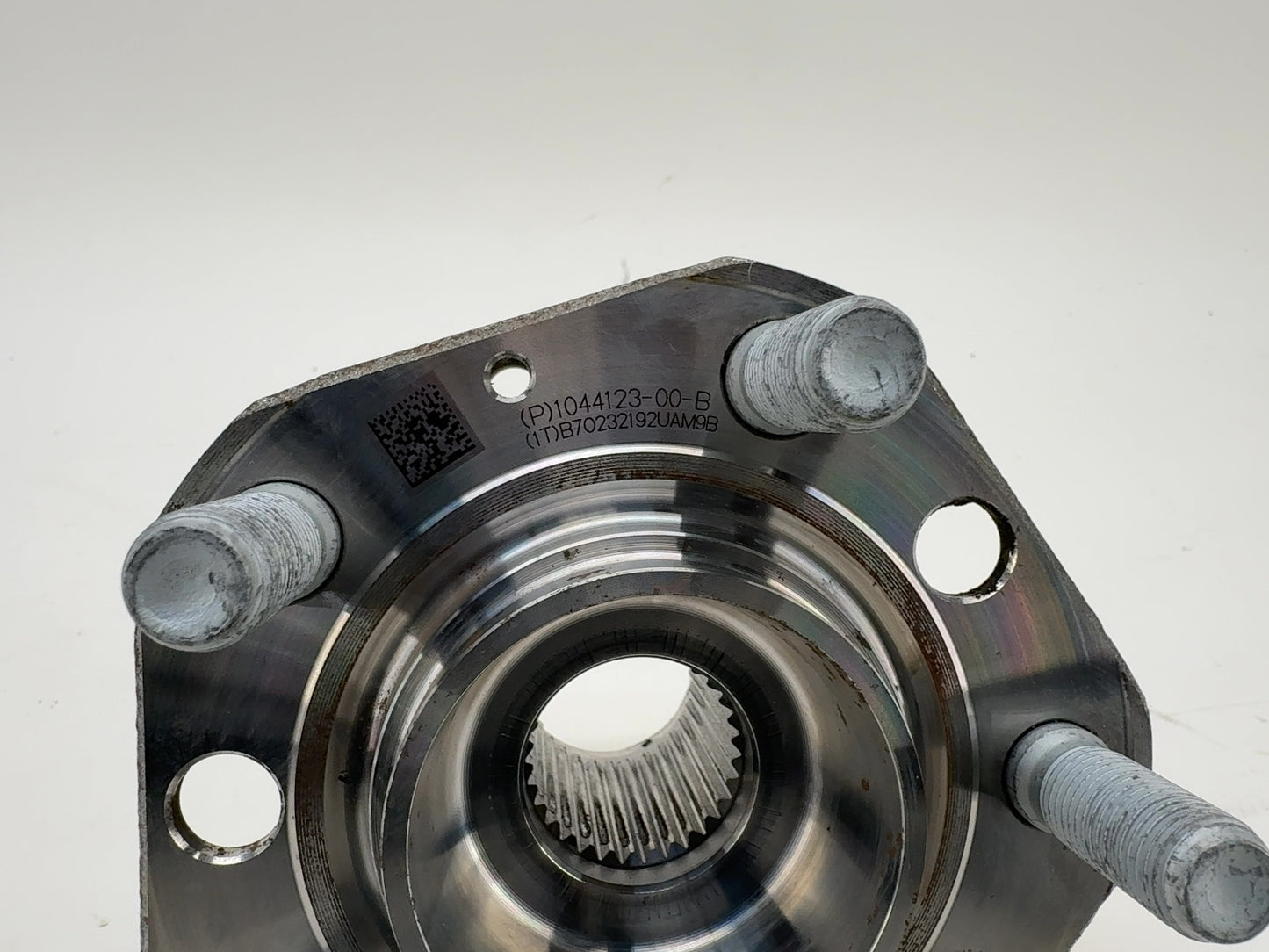 2023 Tesla Model Y Driven Hub Rear 1044123-00-E