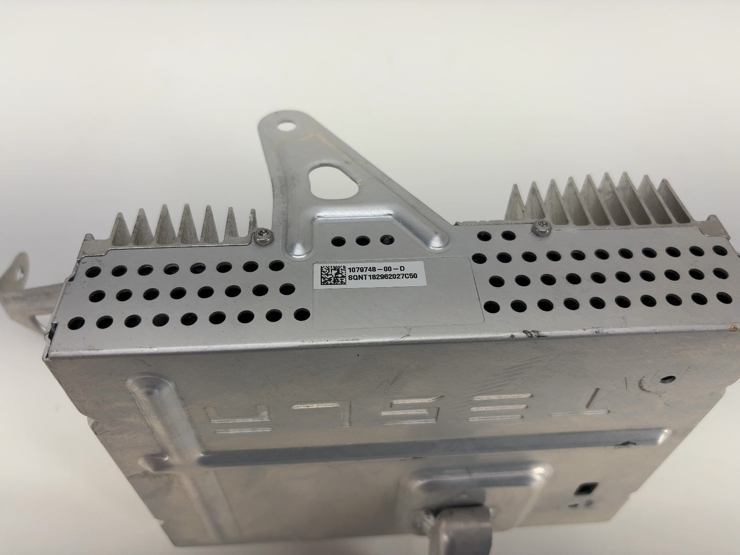 2018 Tesla Model 3 Audio Amplifier External 1079748-00-D