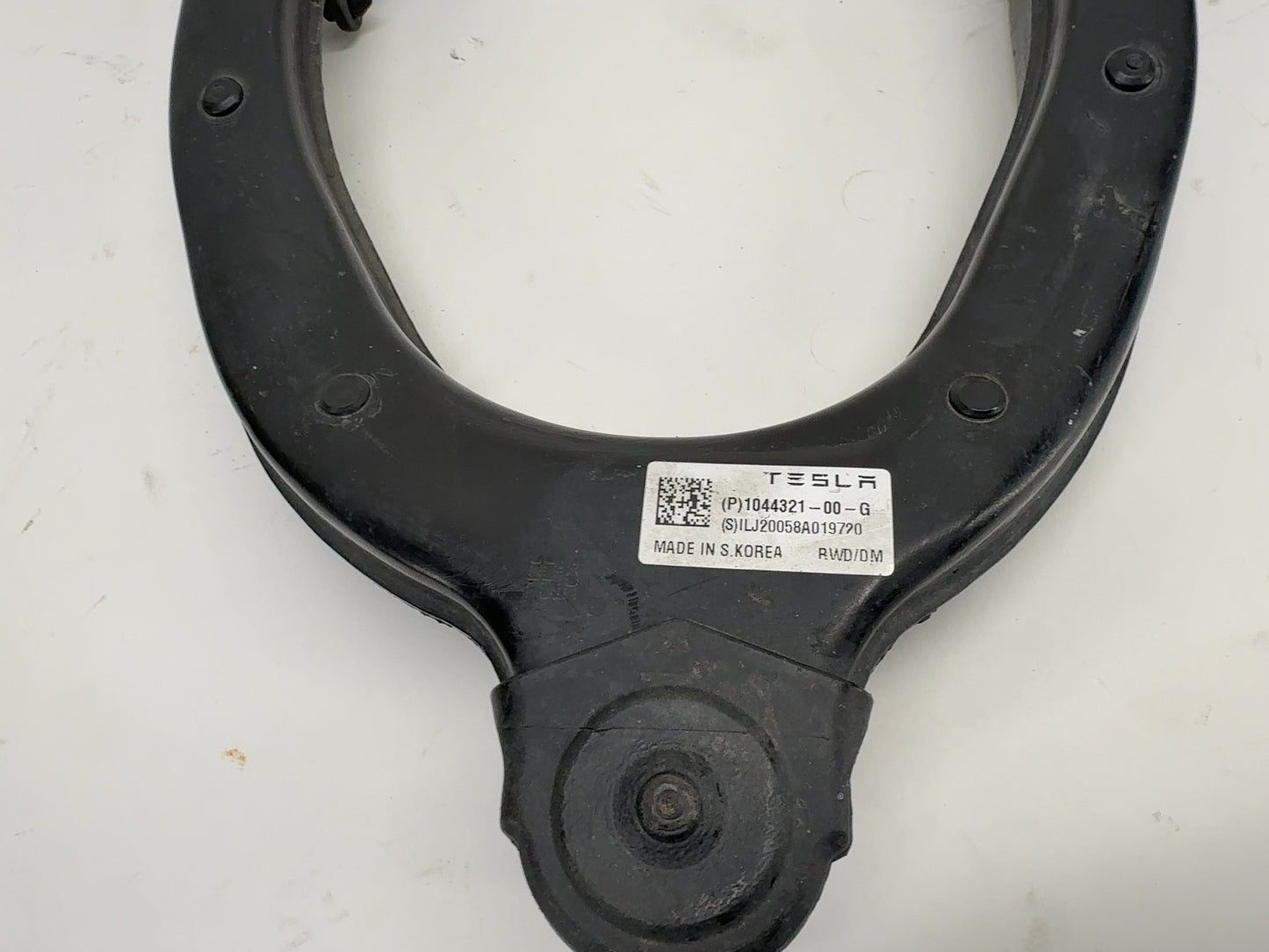 2020 Tesla Model 3 Front Left Upper Control Arm 1044321-00-G