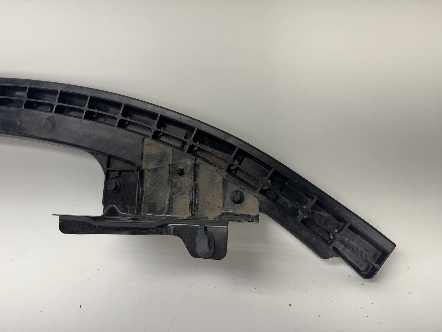 2024-2025 Tesla Model 3 Highland Front Ankle Catcher Note* 1694328-00-D