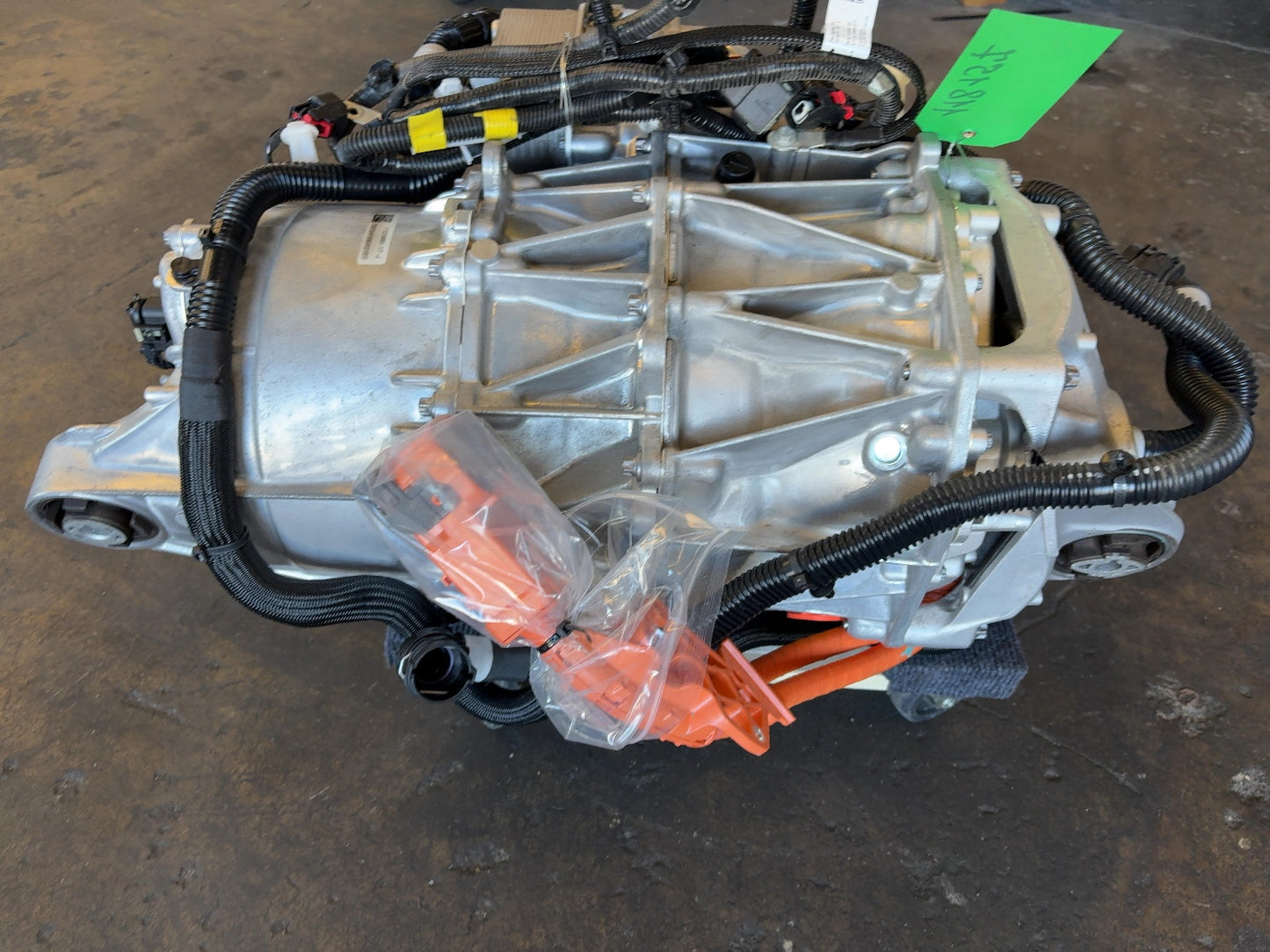 2024 Tesla Model 3 Rear Drive Unit Base 1120990-17-J