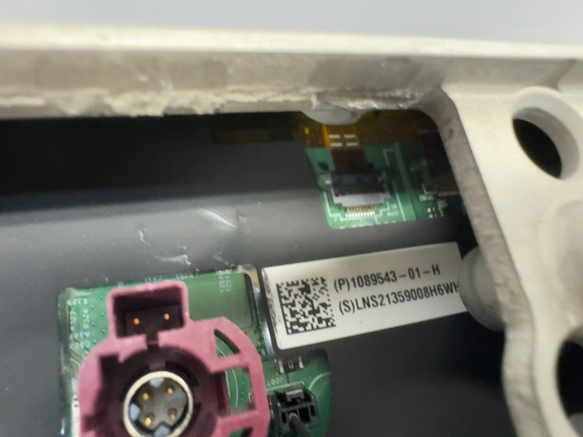 2021-2022 Tesla Model 3 Center Display 1089543-01-H