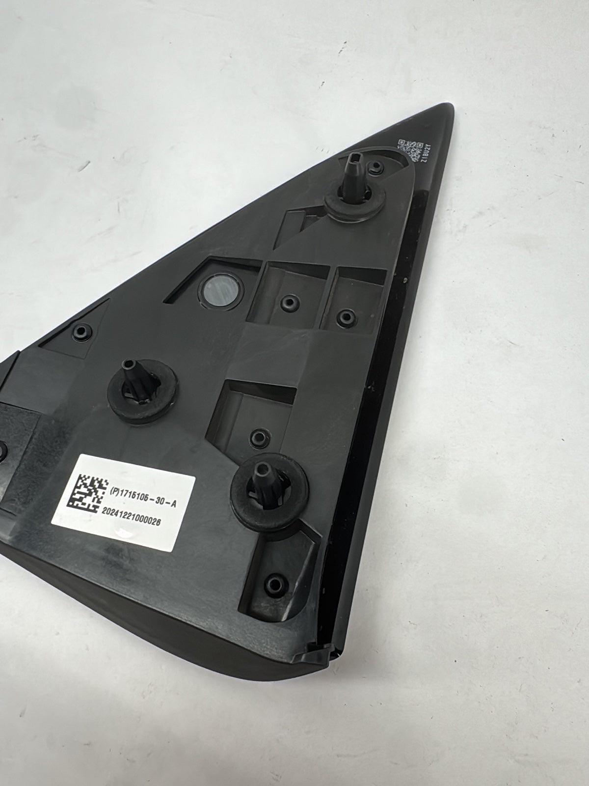 2025-2026 Tesla Model 3 Highland Rear Right Quarter Reflector 1715105-30-A