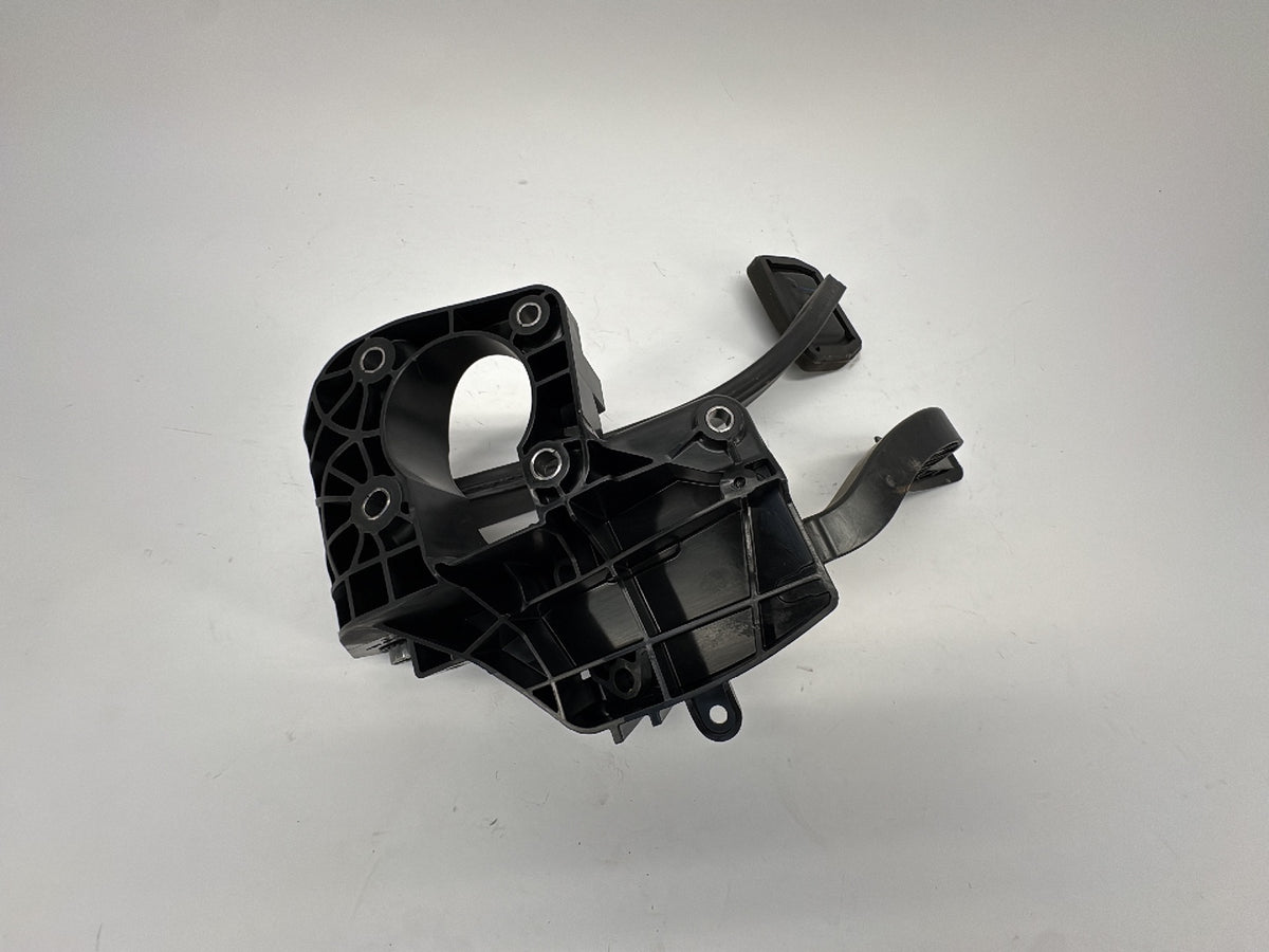 2026 Tesla Model 3 Highland Brake Pedal Assembly 1344691-00-B