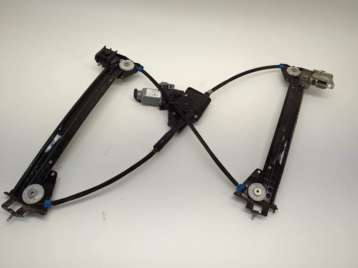 2012-2020 Tesla Model S Front Left Window Regulator 6006551-00-G