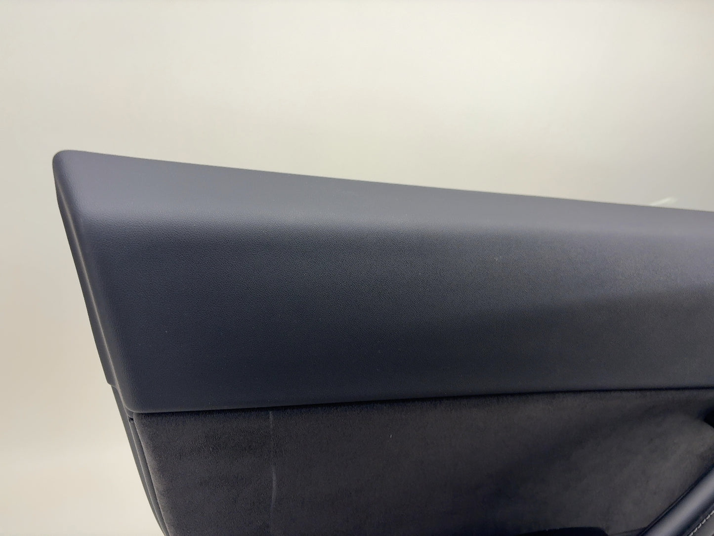 2022-2023 Tesla Model Y Rear Left Door Panel 1997296-00-A