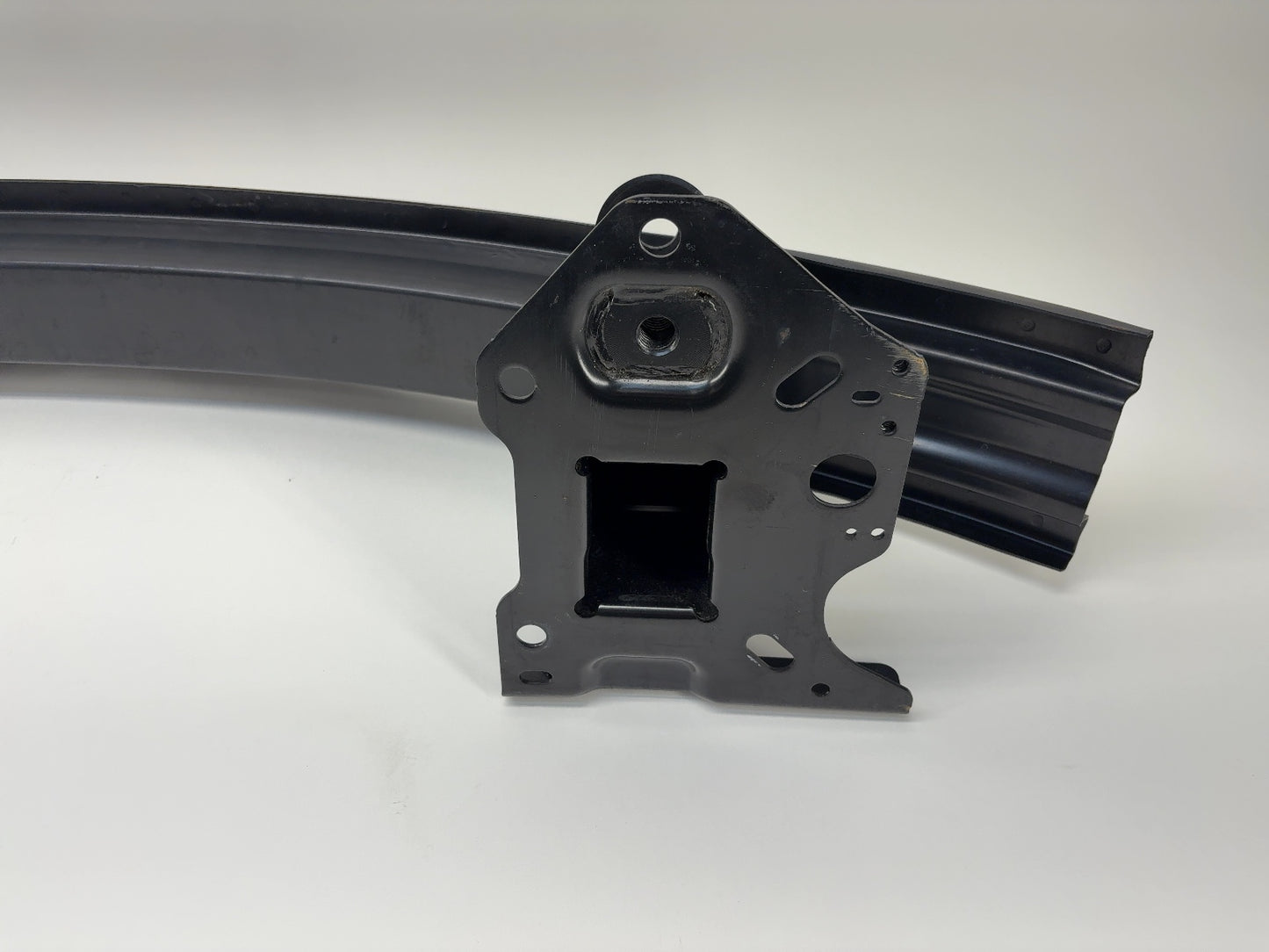 2018 Tesla Model X Front Reinforcement Bar Beam 1030105-00-D