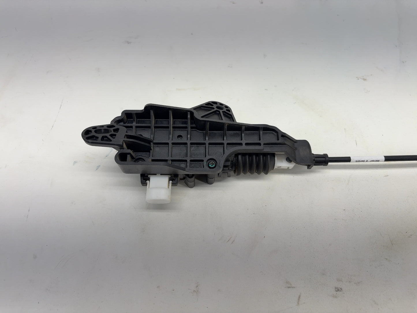 2025 Tesla Model Y Hood Latch With Actuator 1500397-99-G
