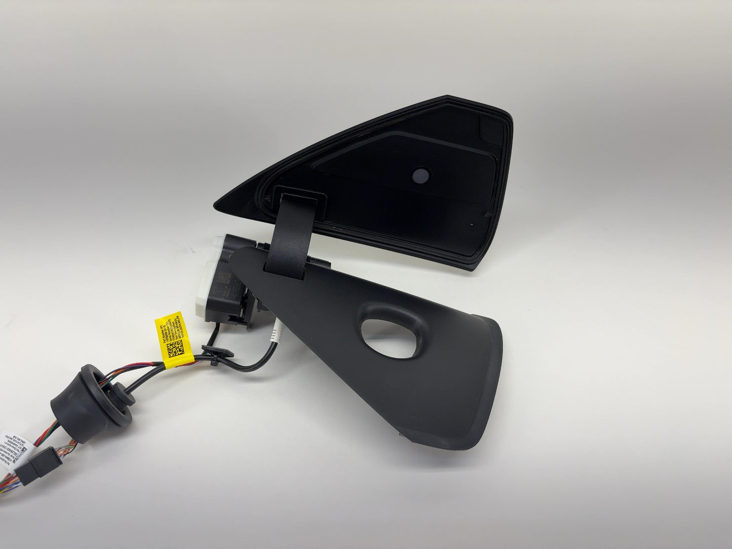 2025 Tesla Model Y Charge Port Door 1566302-10-H
