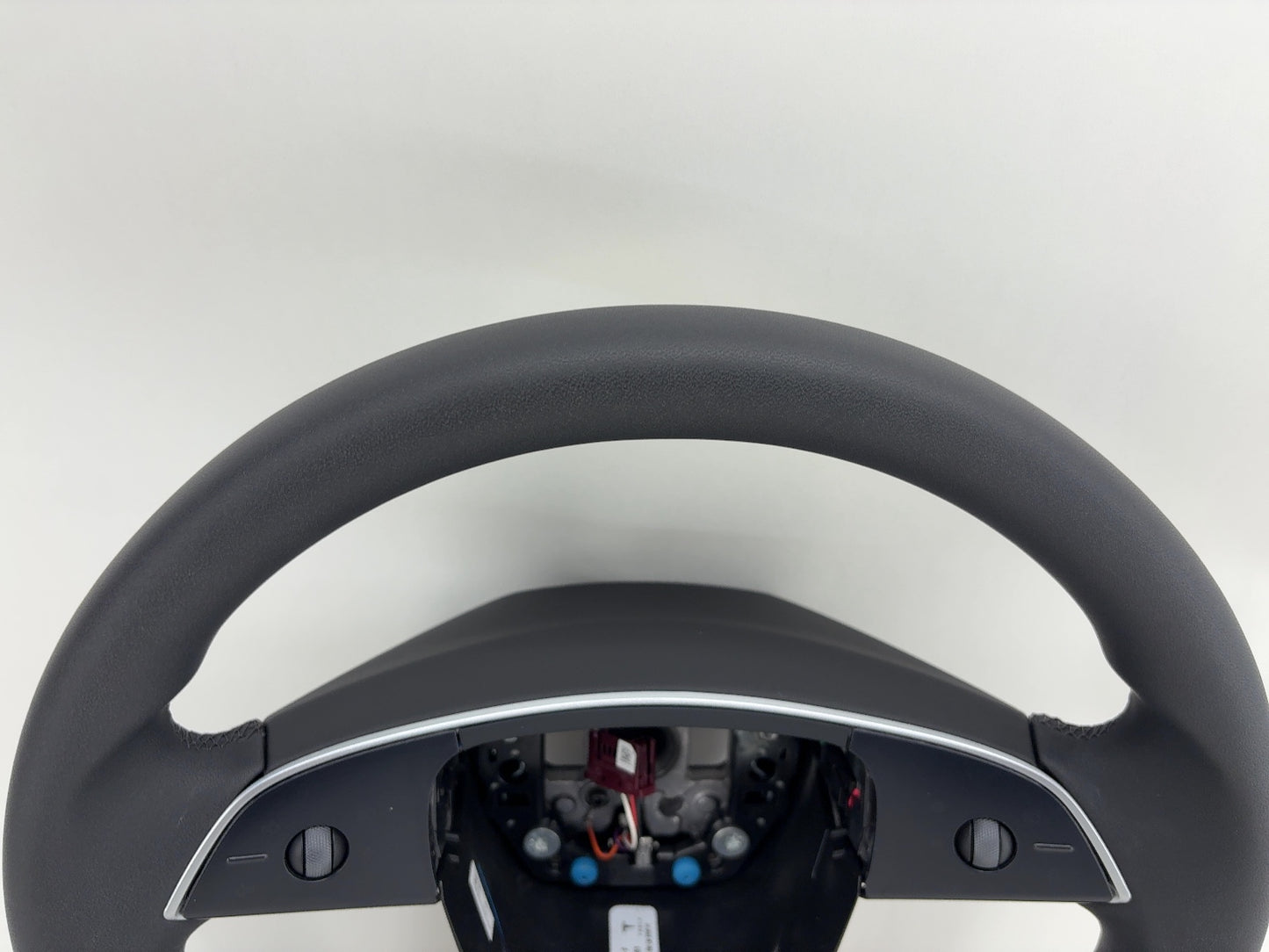 2025 Tesla Model 3 Highland Steering Wheel Pur Leather 1735339-00-F