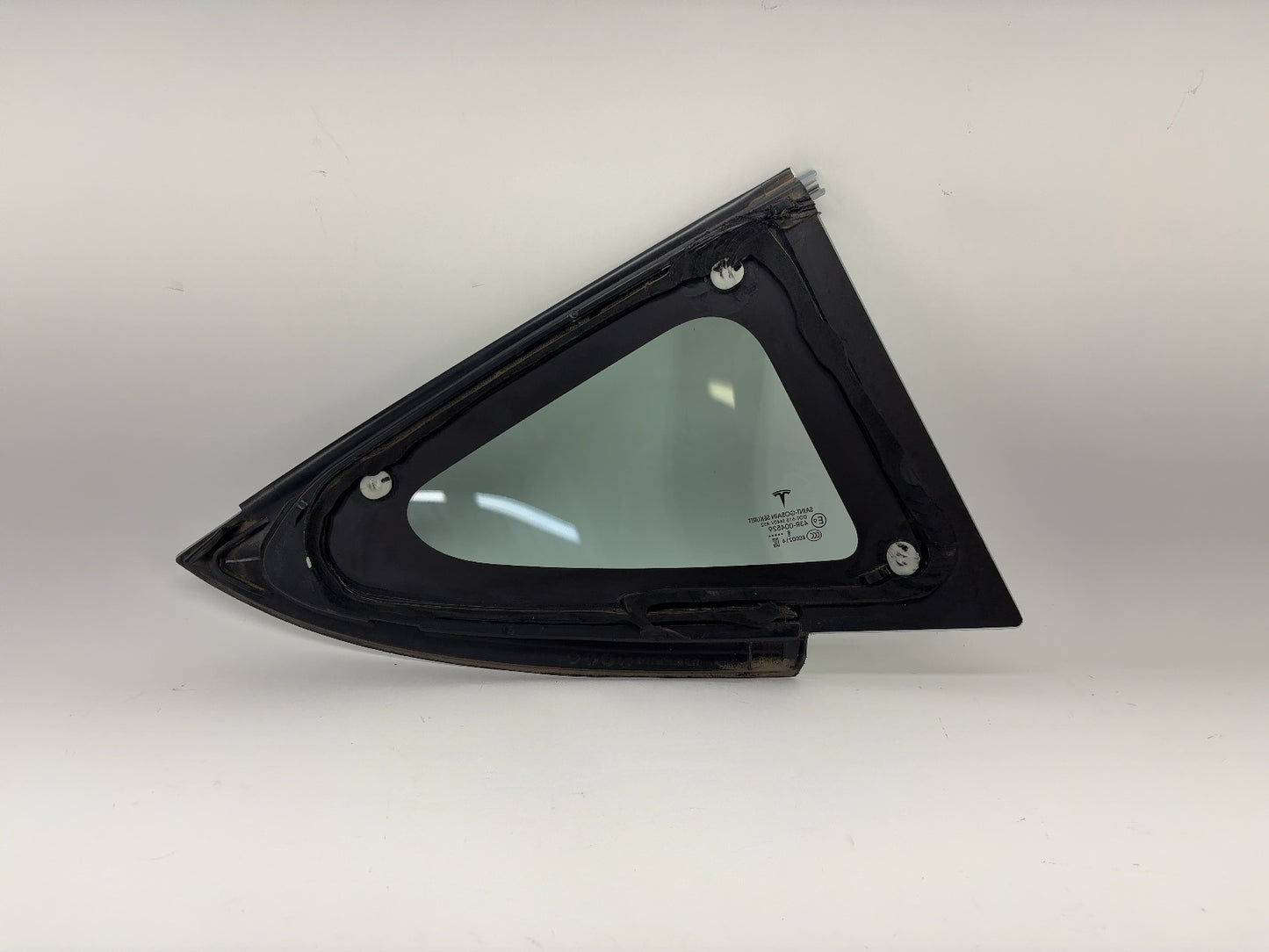 2019 Tesla Model 3 Left Quarter Glass 1098757-00-F