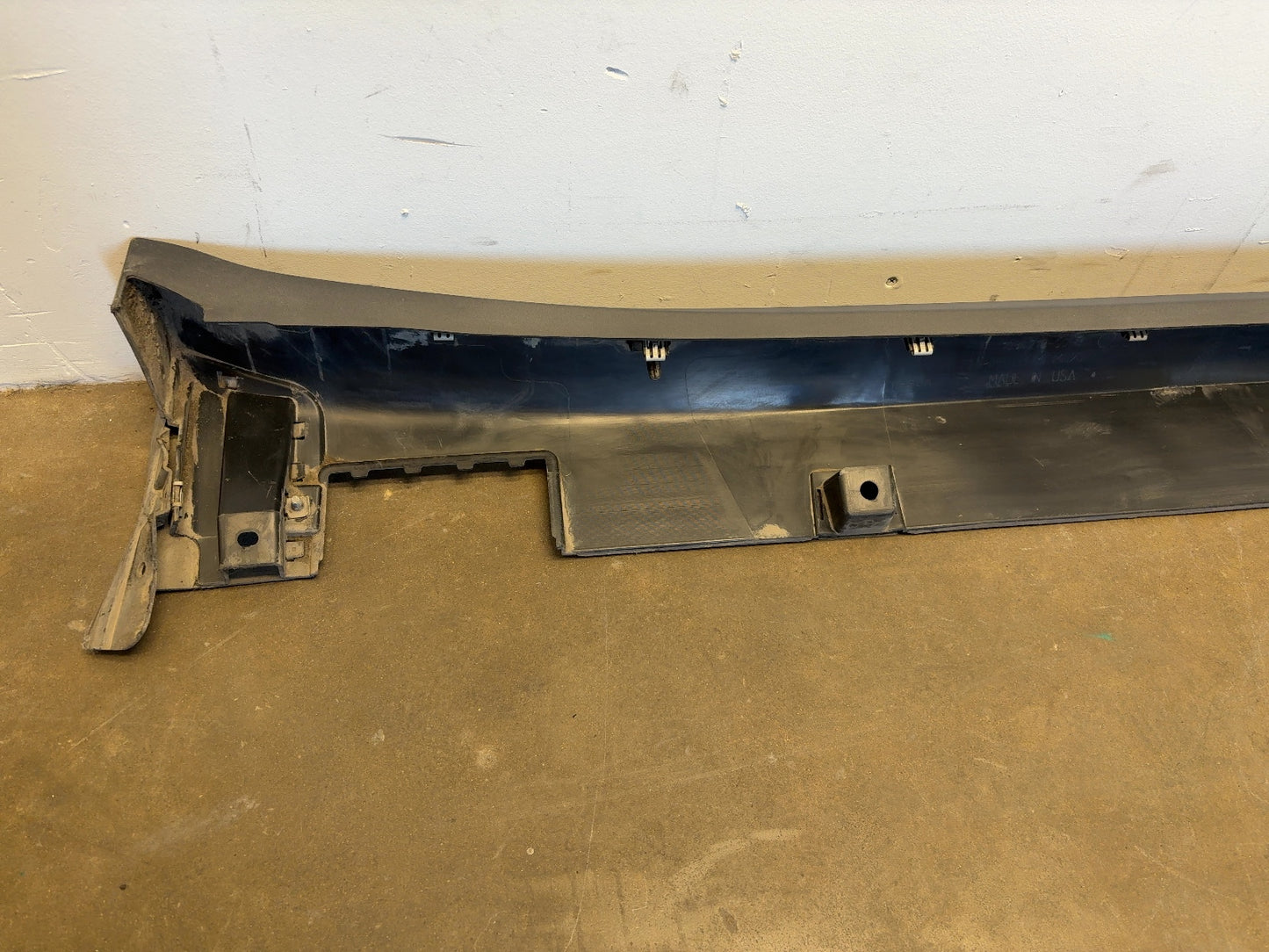 2016 Tesla Model X Left Rocker Panel 1034218-00-B