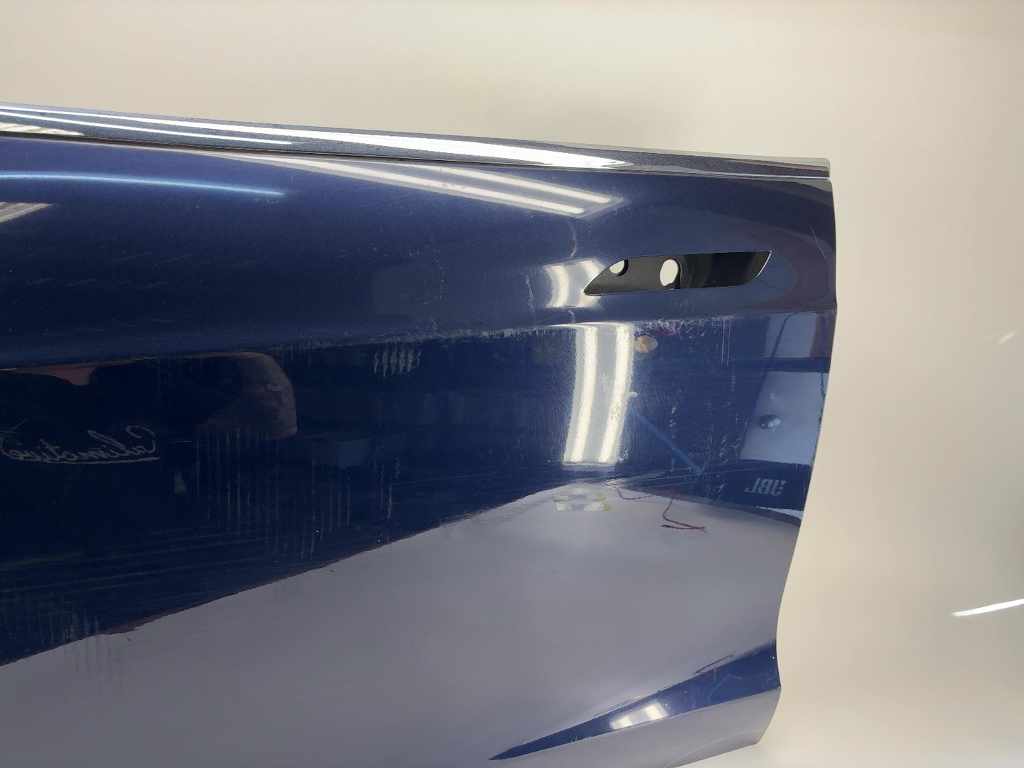 2014 Tesla Model S Front Left Door Shell 6006662-E0-H
