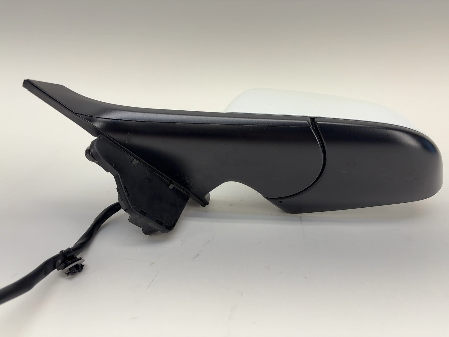 2021 Tesla Model Y Front Left Door Mirror Assembly 1594111-98-A