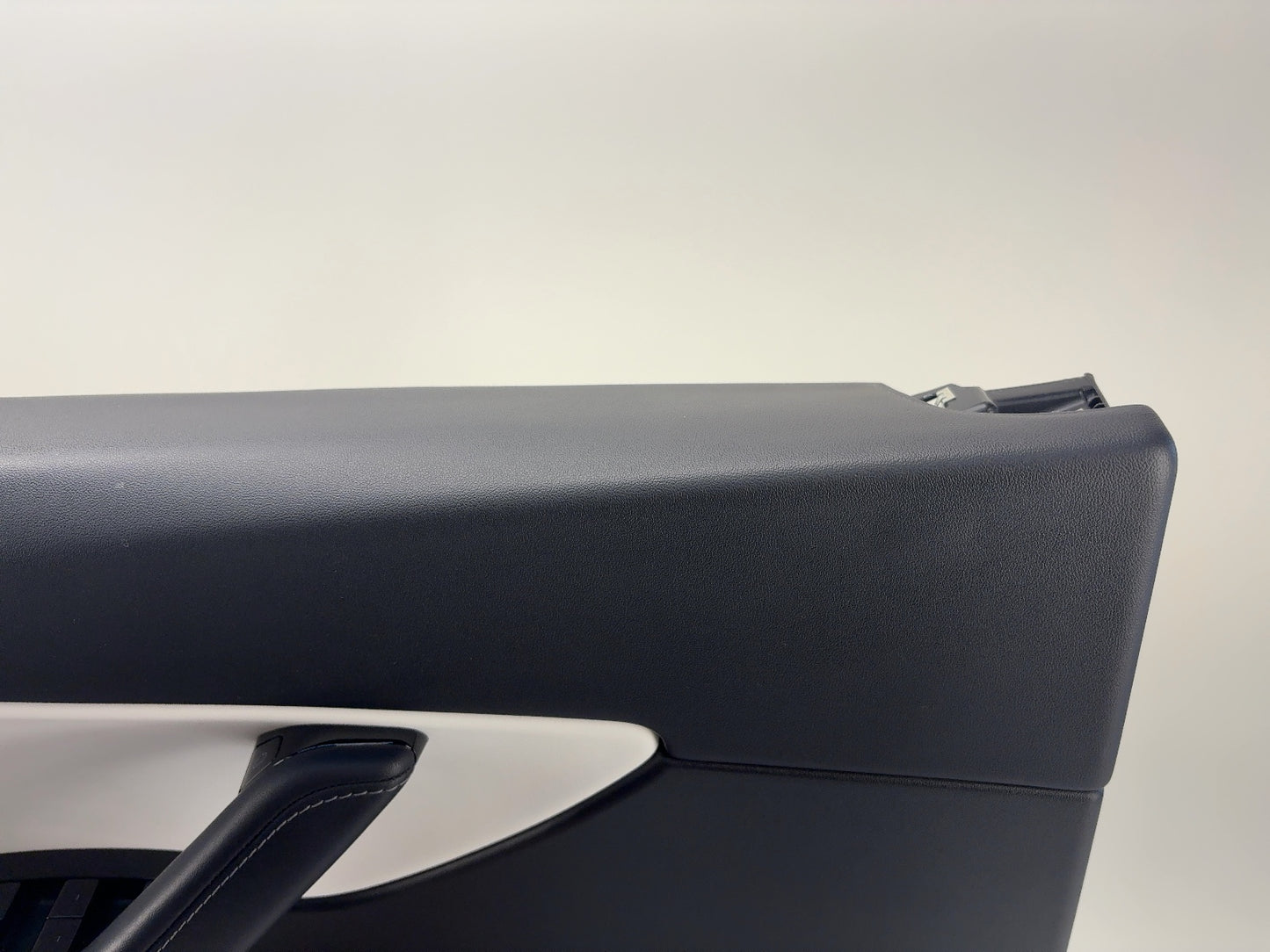 2021 Tesla Model Y Front Left Door Panel 1497294-92-B